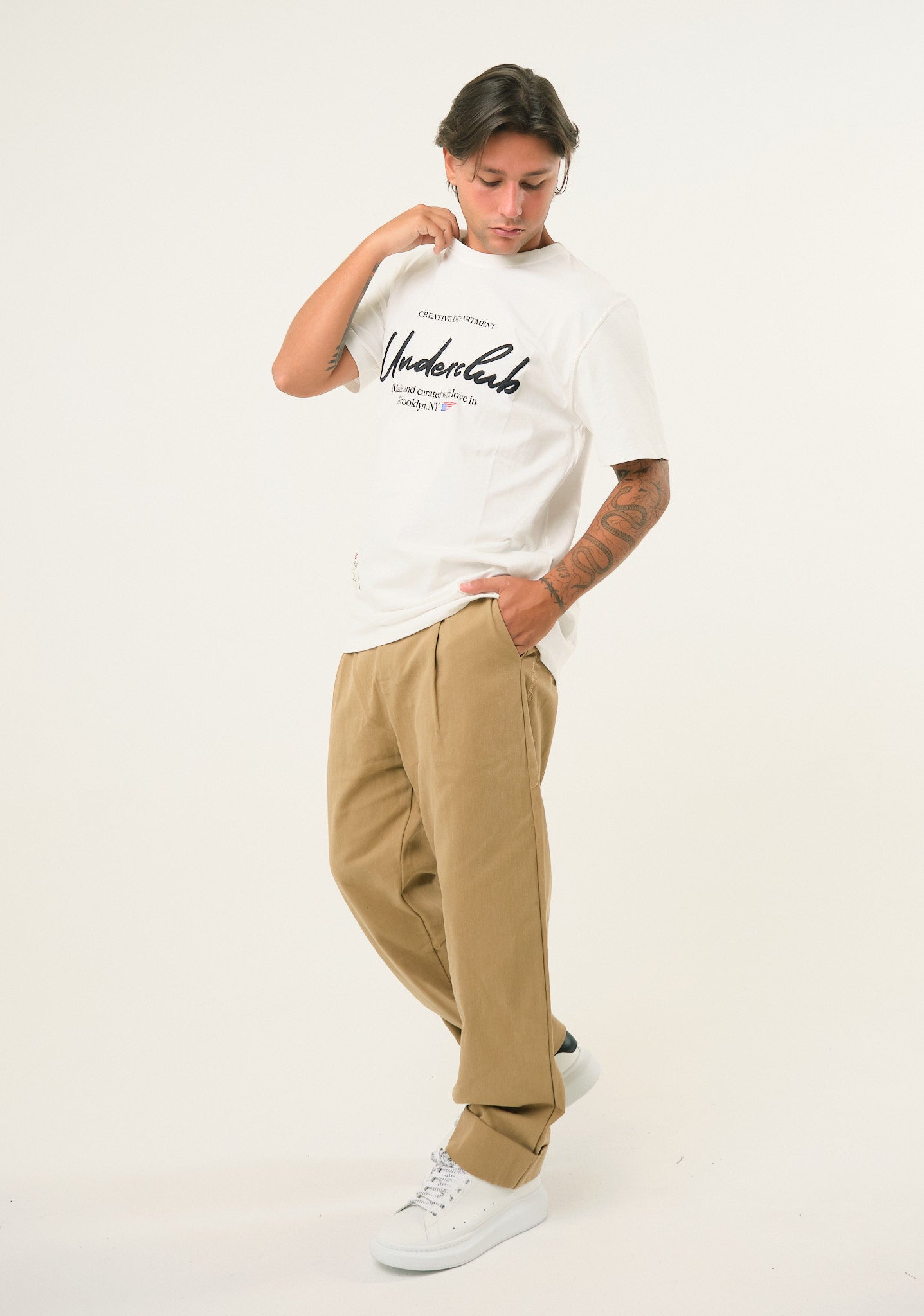 T-shirt in jersey con ricamo