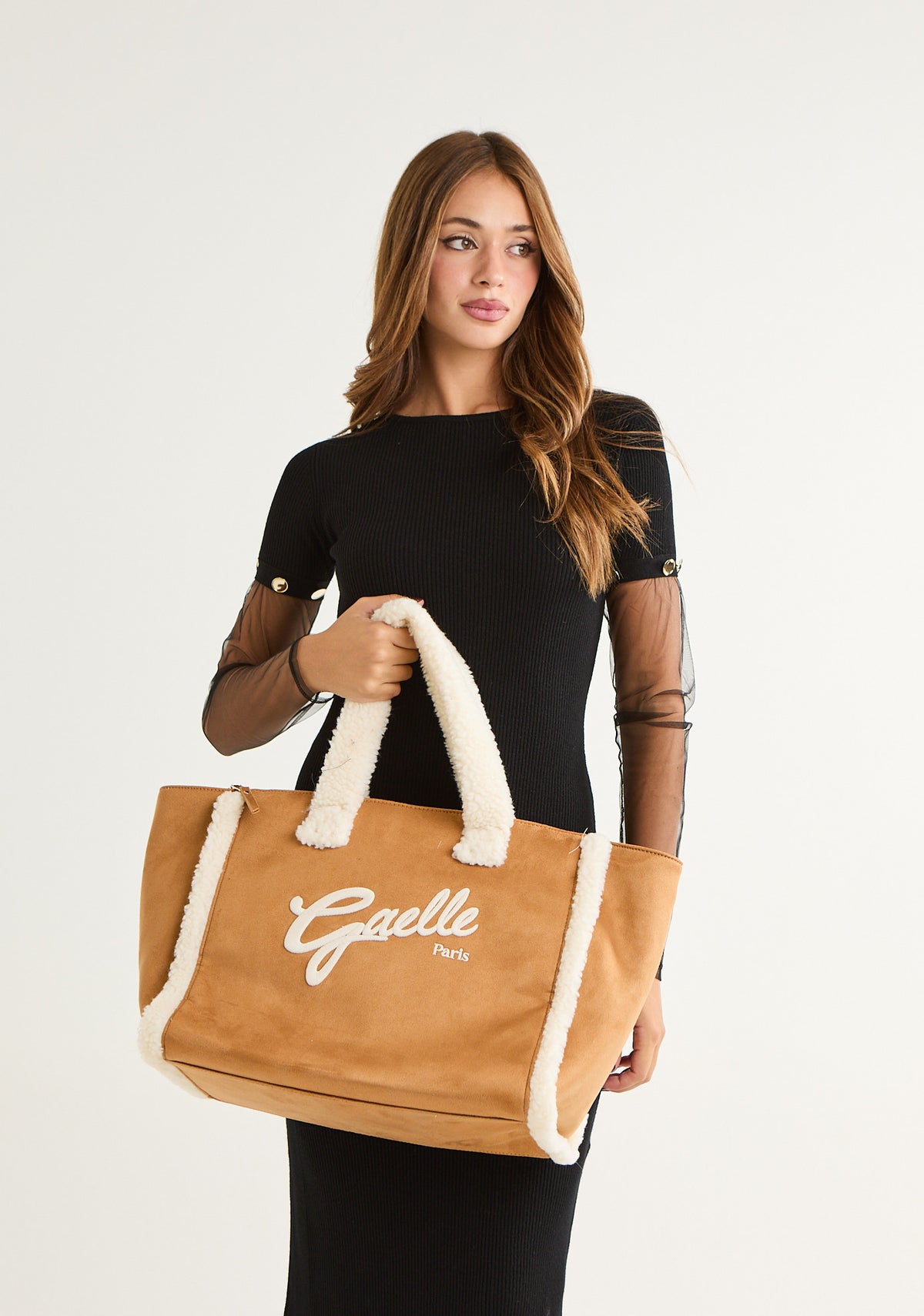 Borsa con inserti in montone