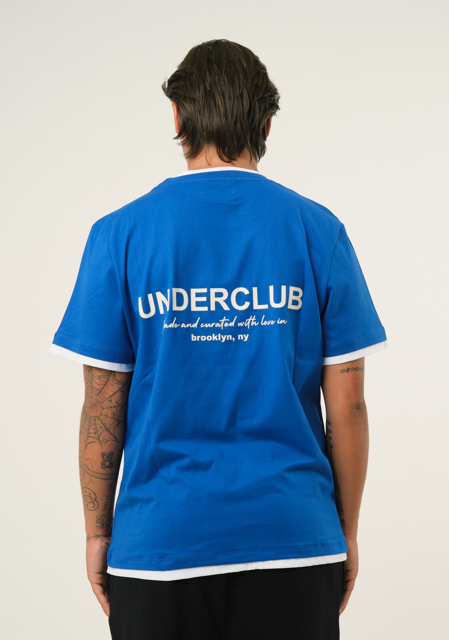 T-shirt con profilo a contrasto