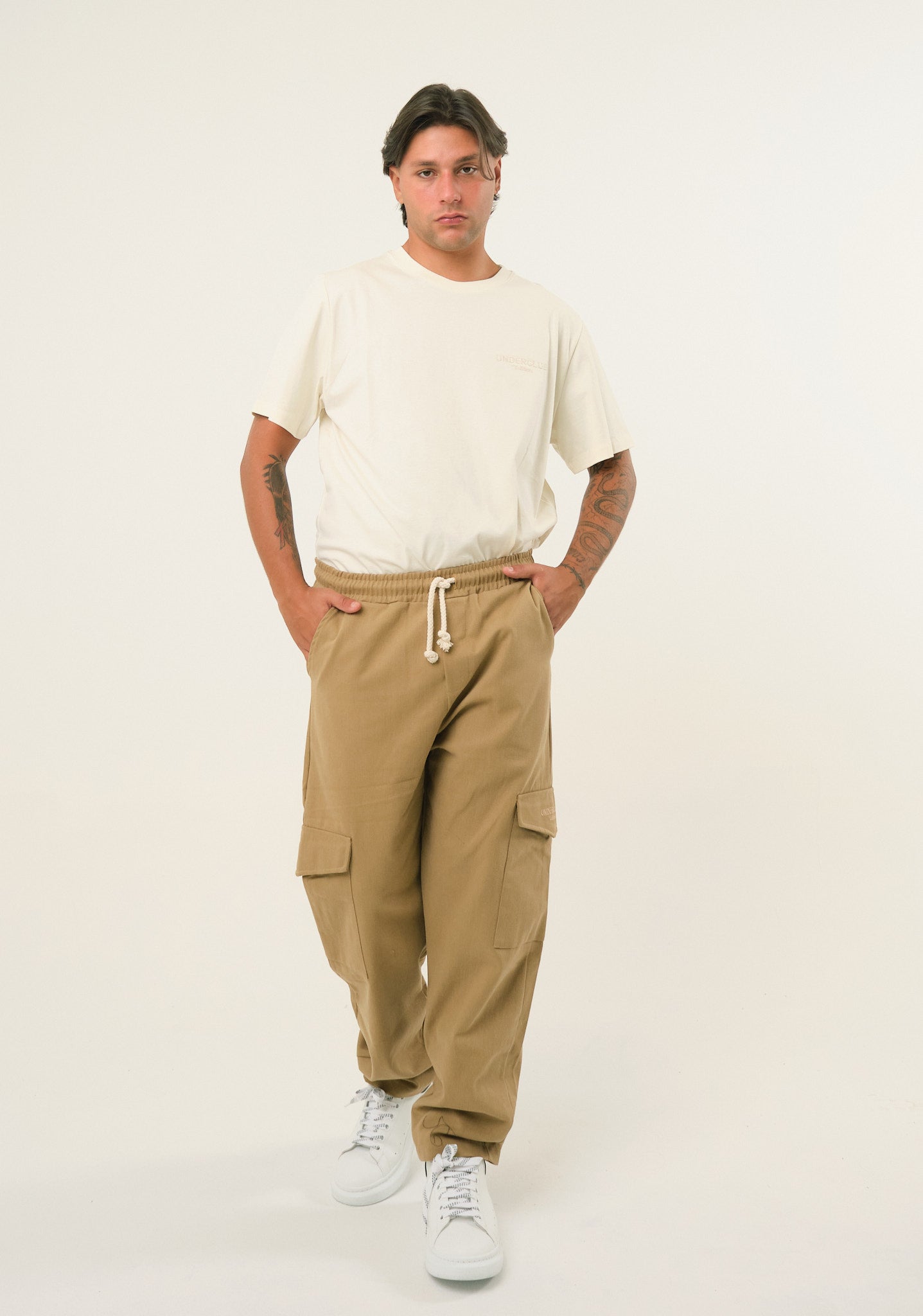 Pantalone cargo in gabardine