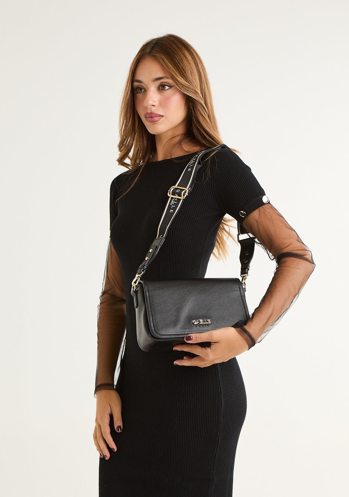 Borsa regular con tracolla logata
