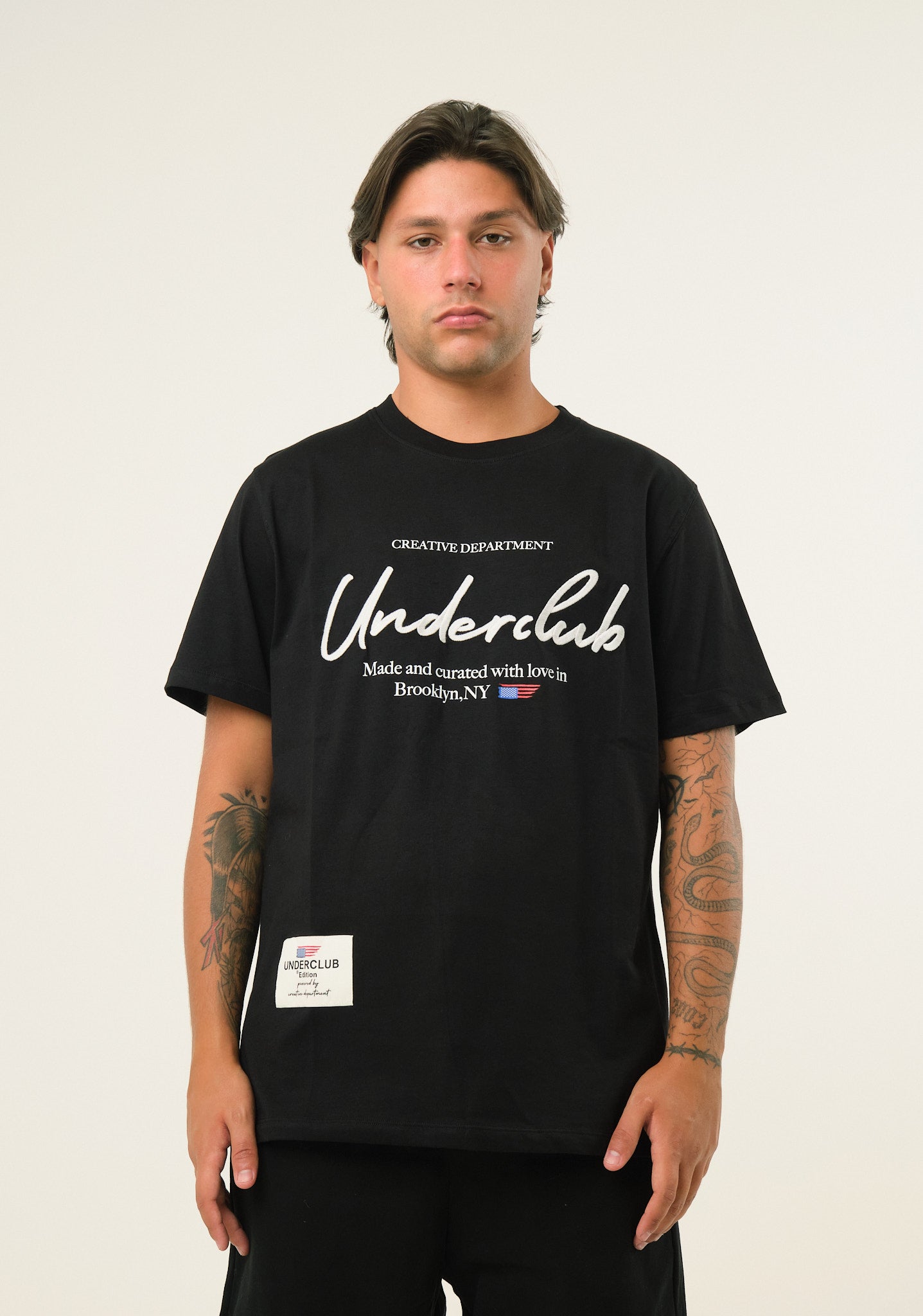 T-shirt in jersey con ricamo