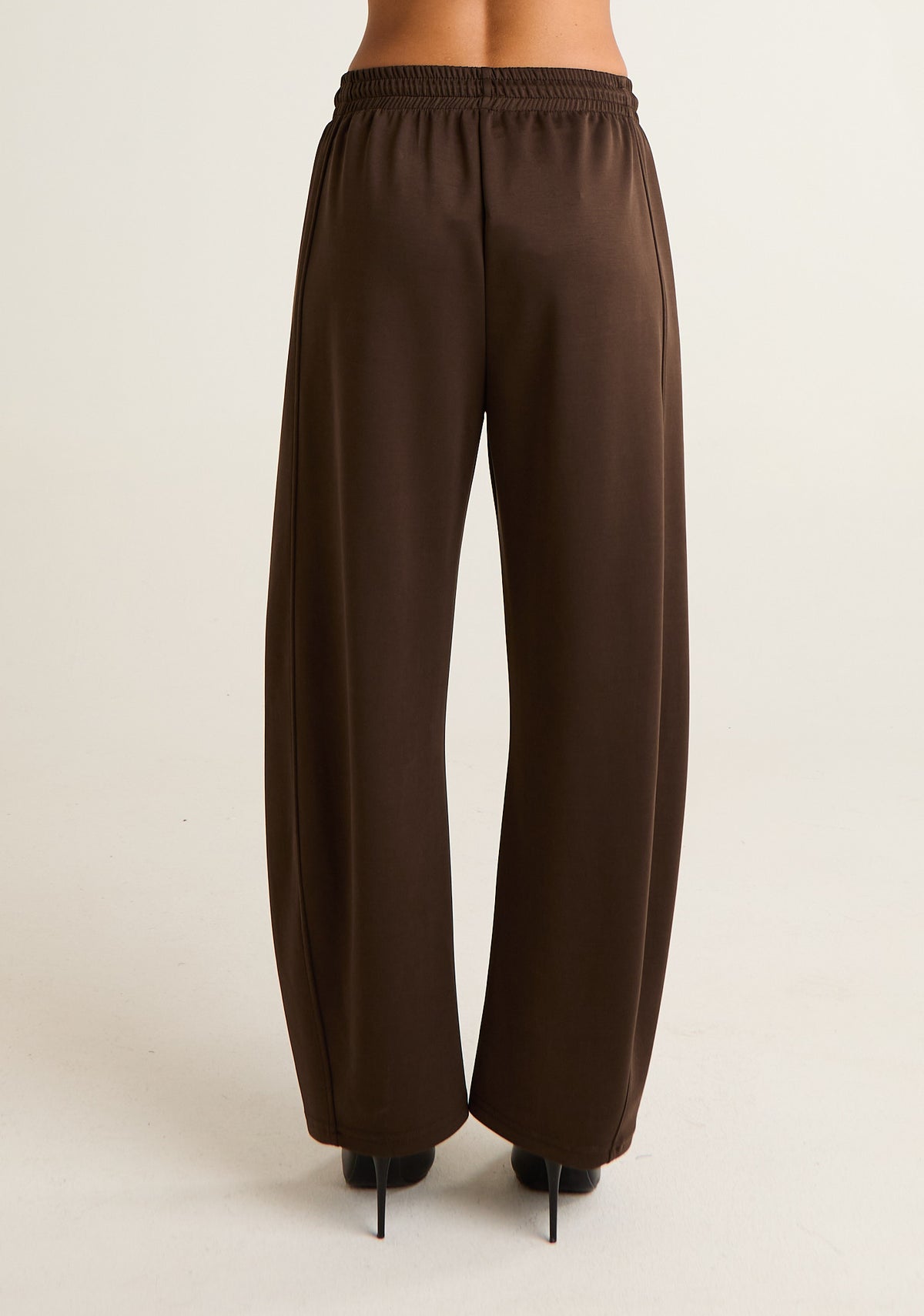 Pantalone tuta a gambe dritte