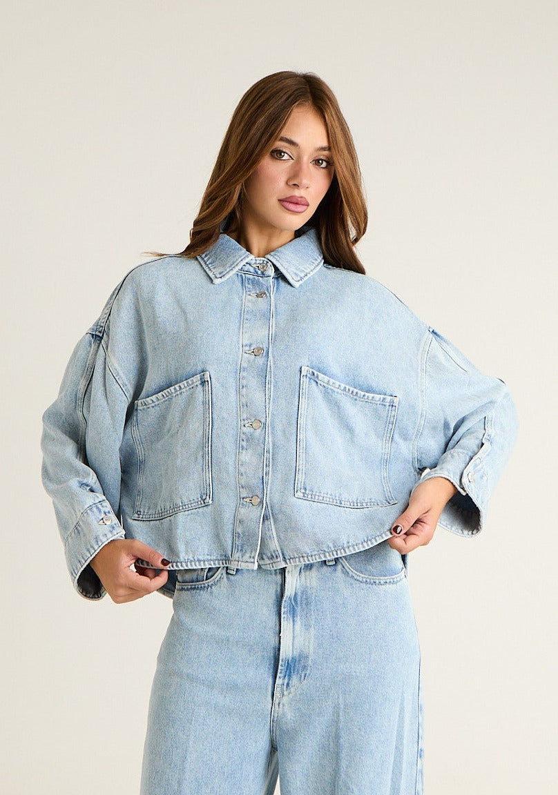 Giacca in jeans a taglio quadrato