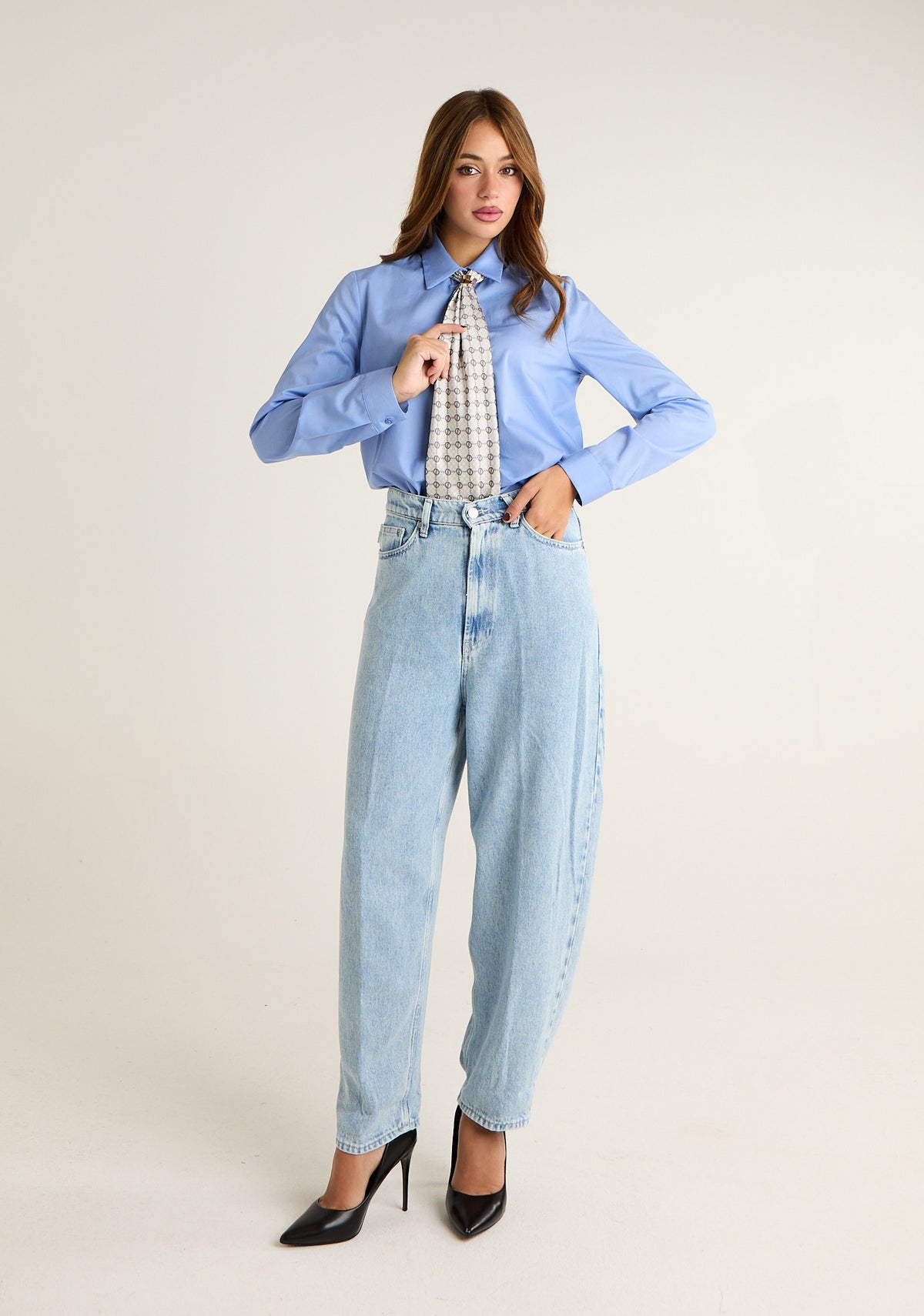 Camicia con foulard