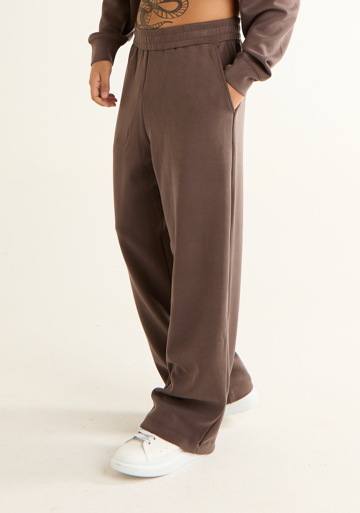 Pantalone tuta in tessuto morbido