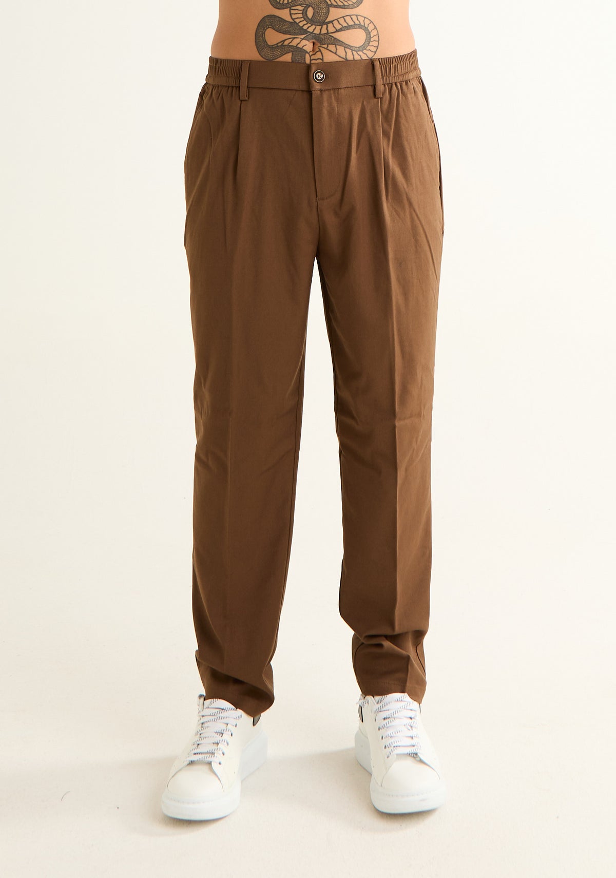 Pantalone a piega stirata
