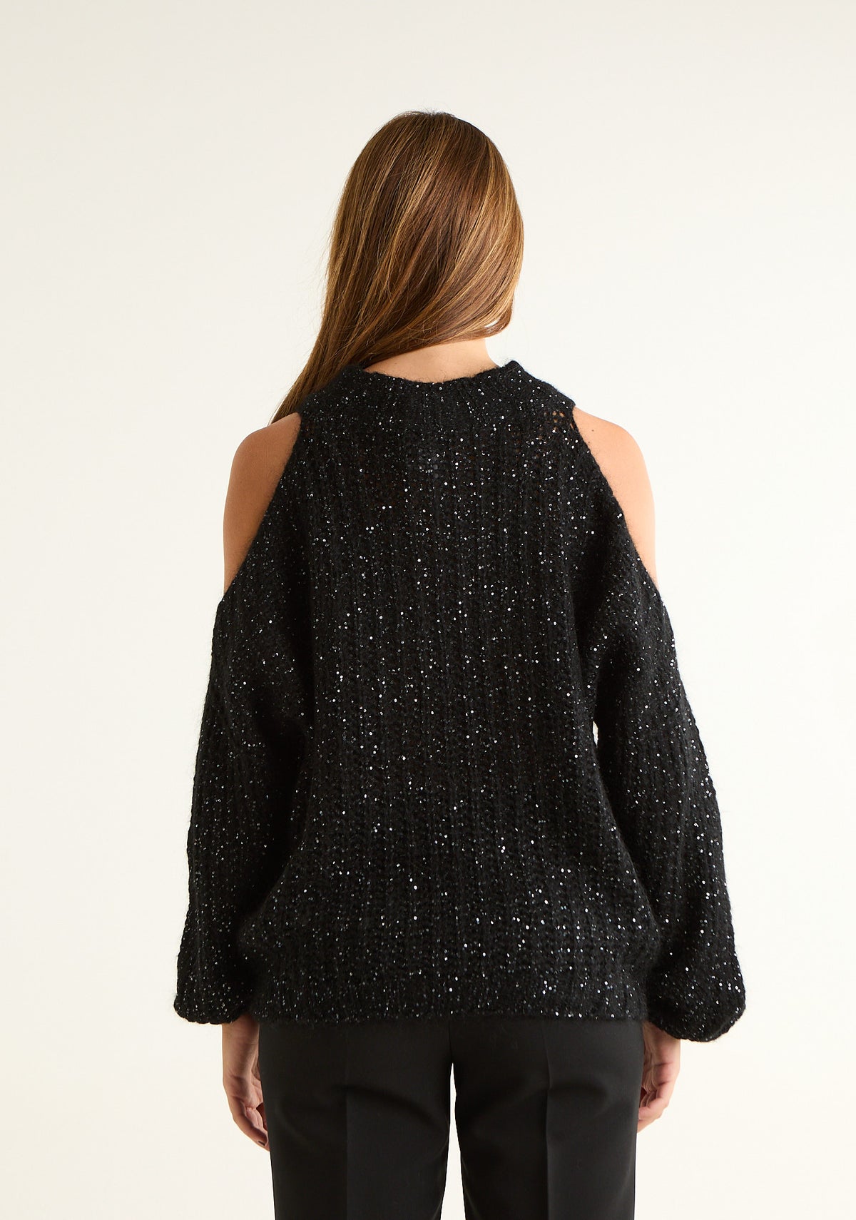 Maglia con omeri scoperti