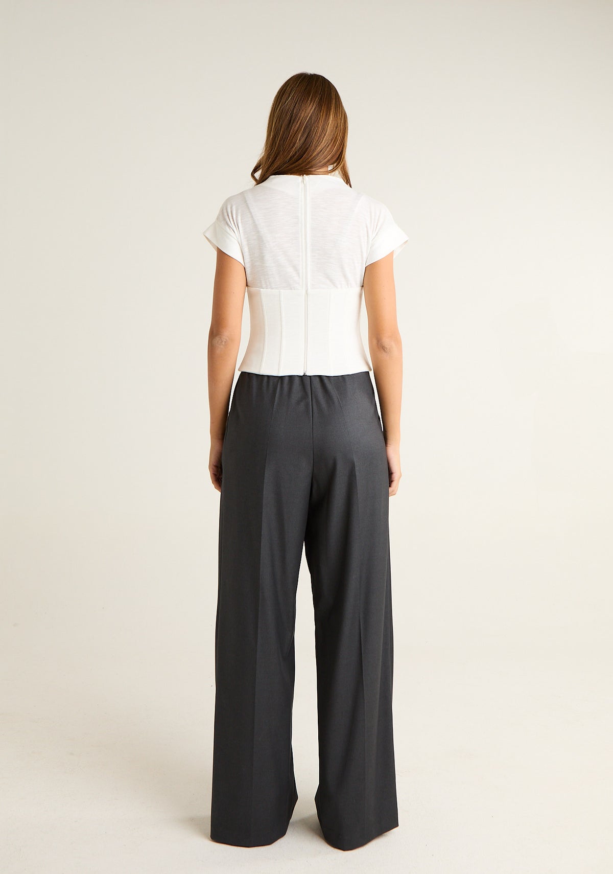 T-shirt stile corsetto