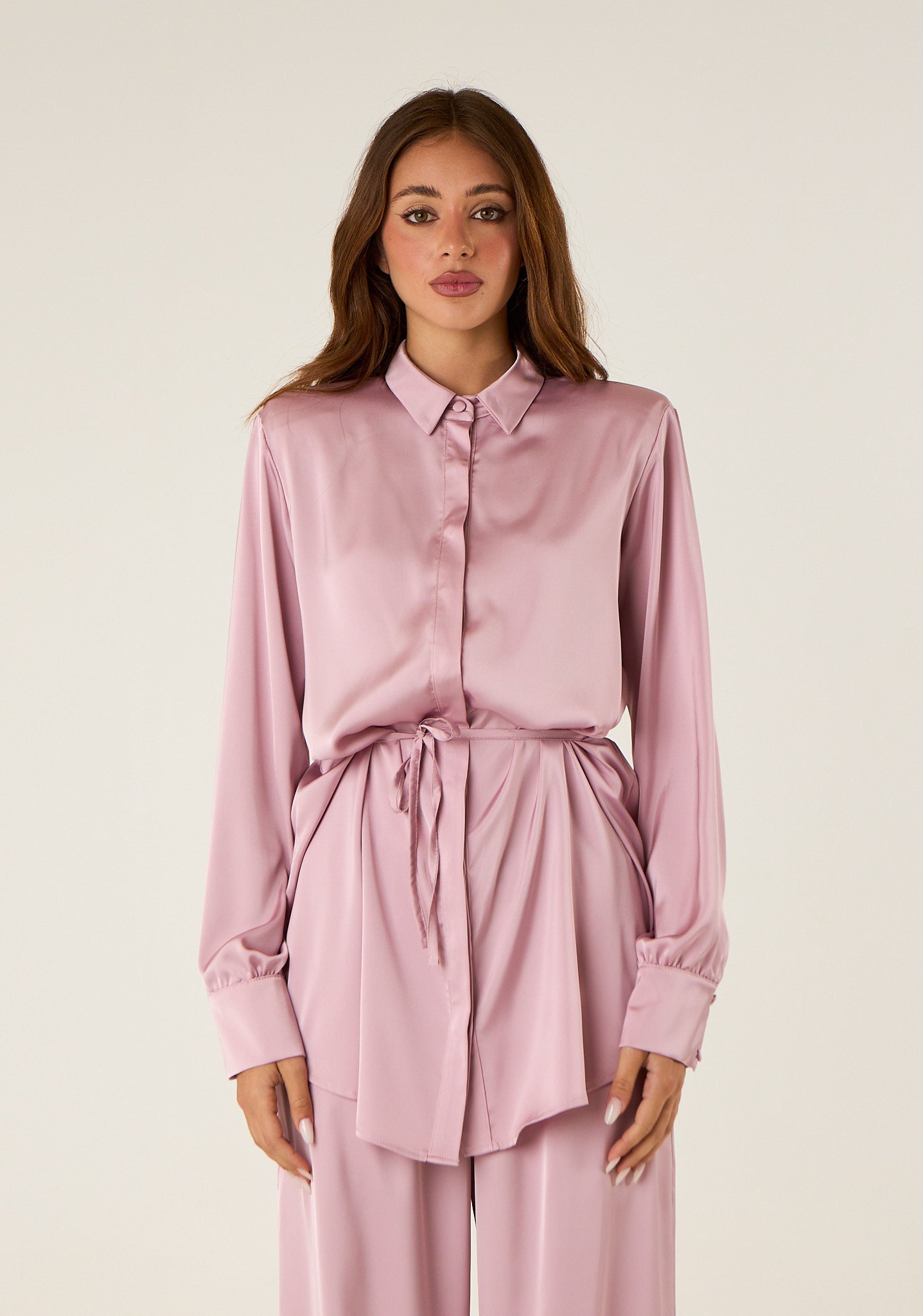 Camicia lunga con cintura coordinata