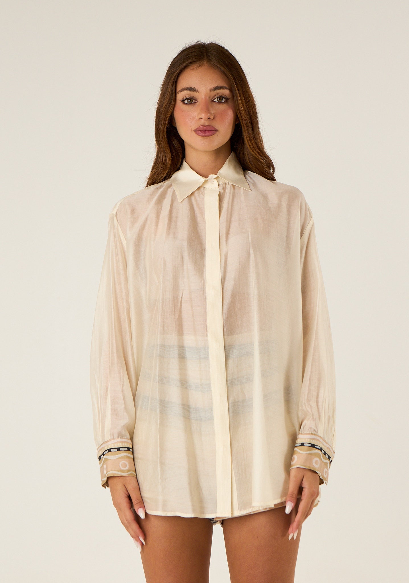 Camicia trasparente