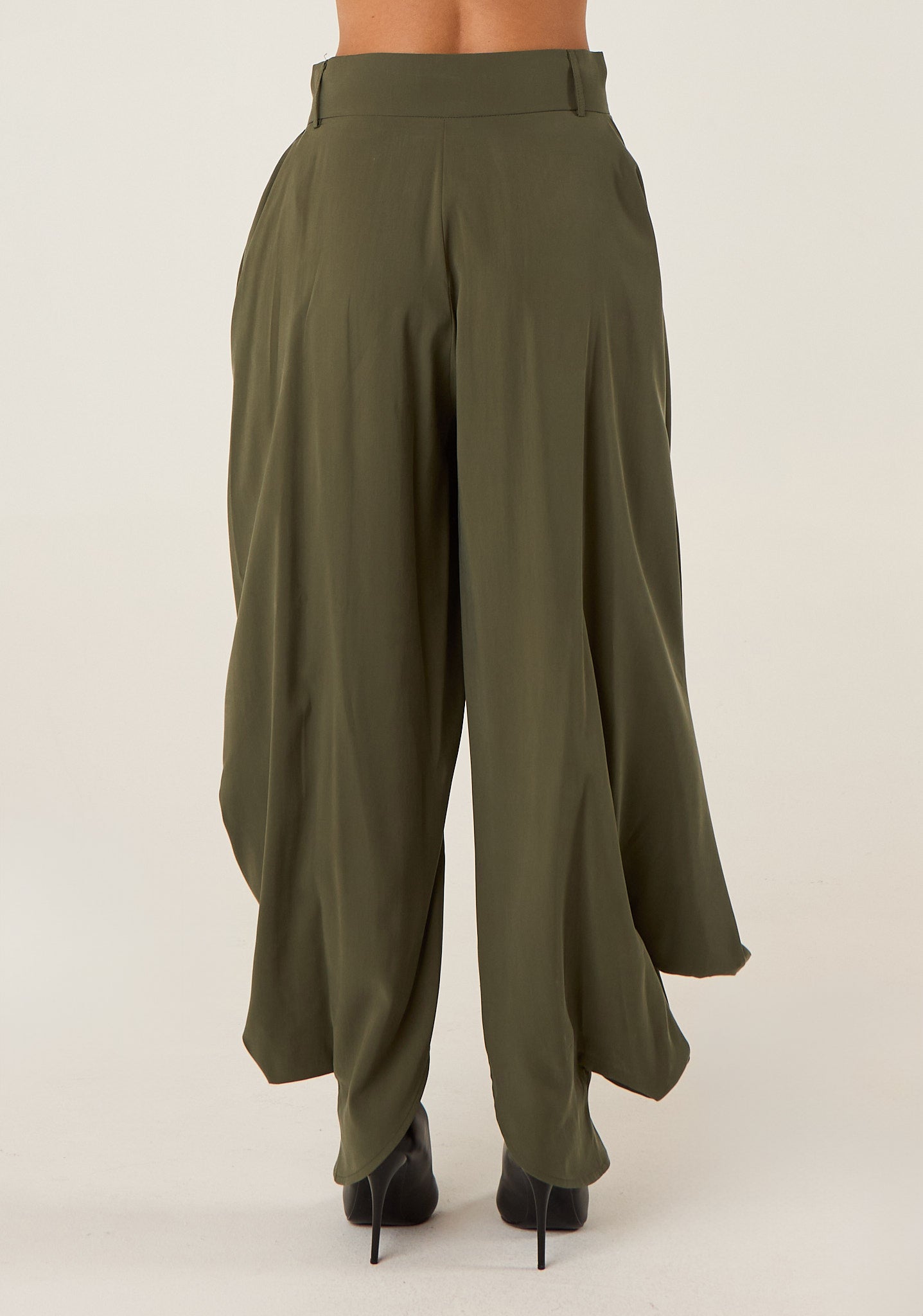 Pantalone harem drappeggiato
