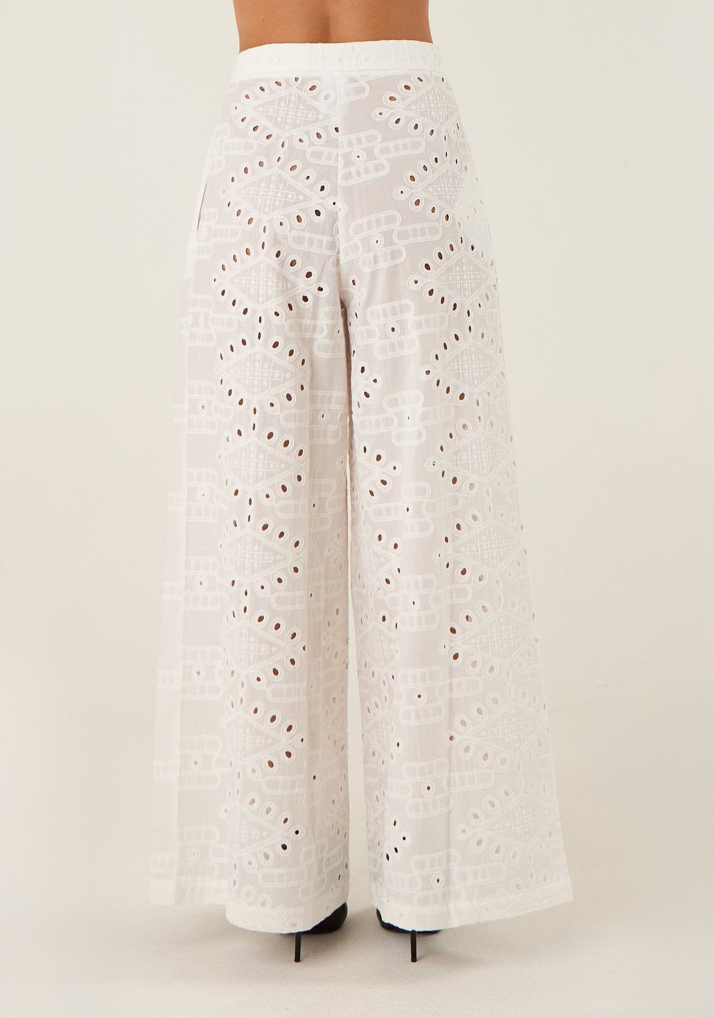 Pantalone in pizzo sangallo