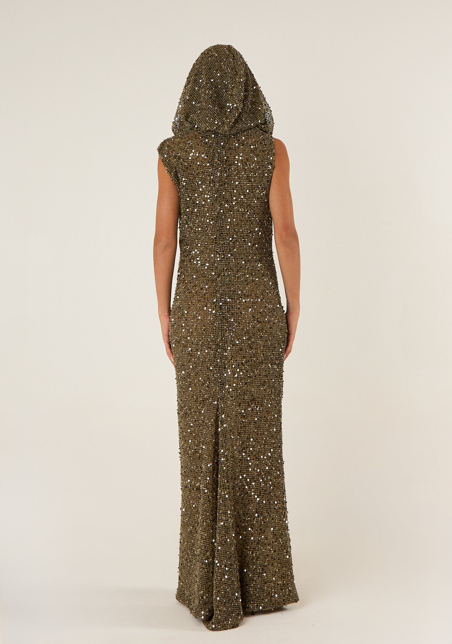 Abito a rete con paillettes