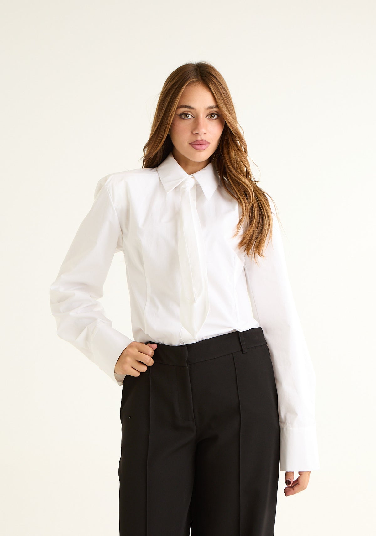 Camicia con cravatta