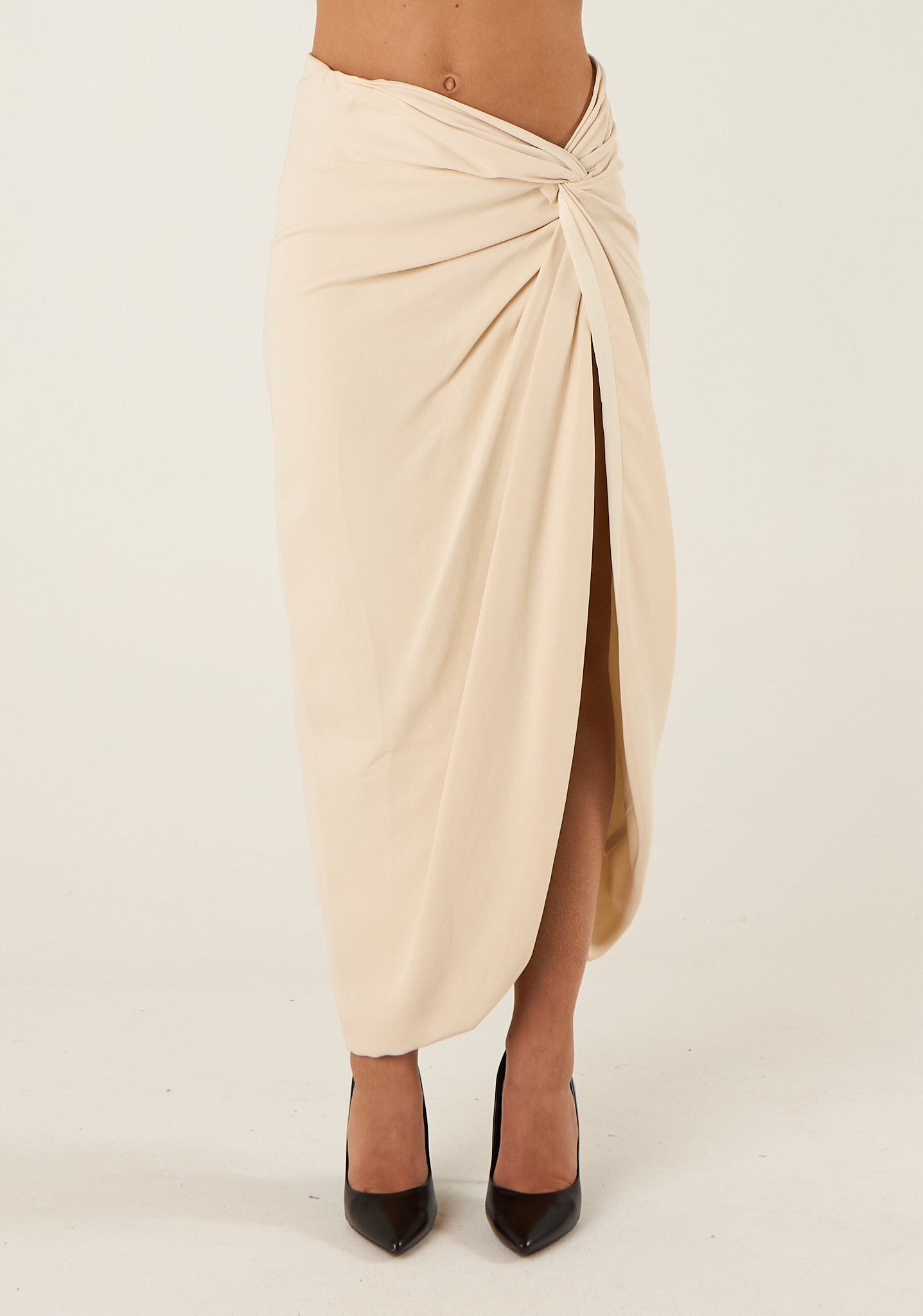 Gonna midi con dettaglio drappeggiato