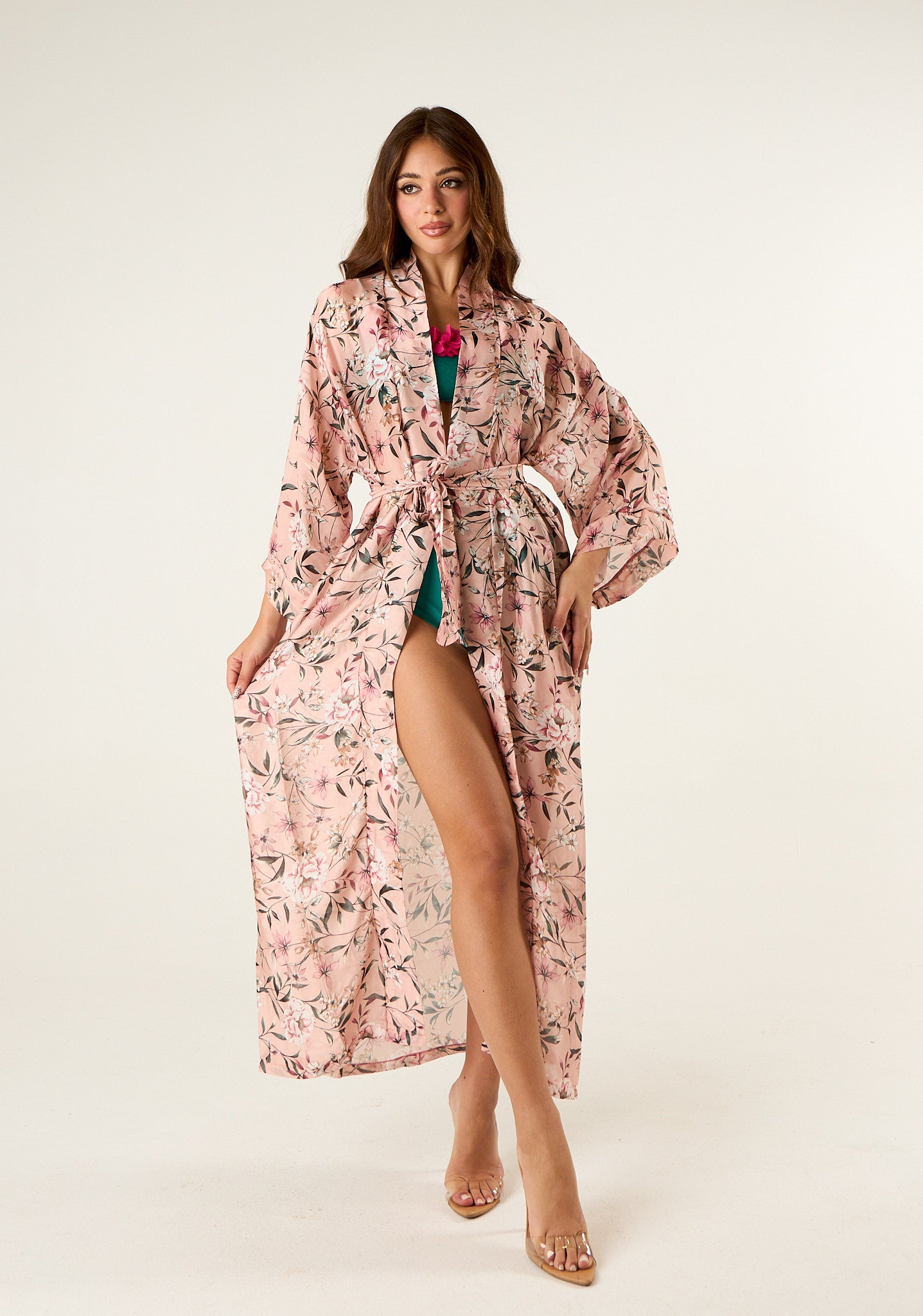 Kimono lungo in tessuto scivolato