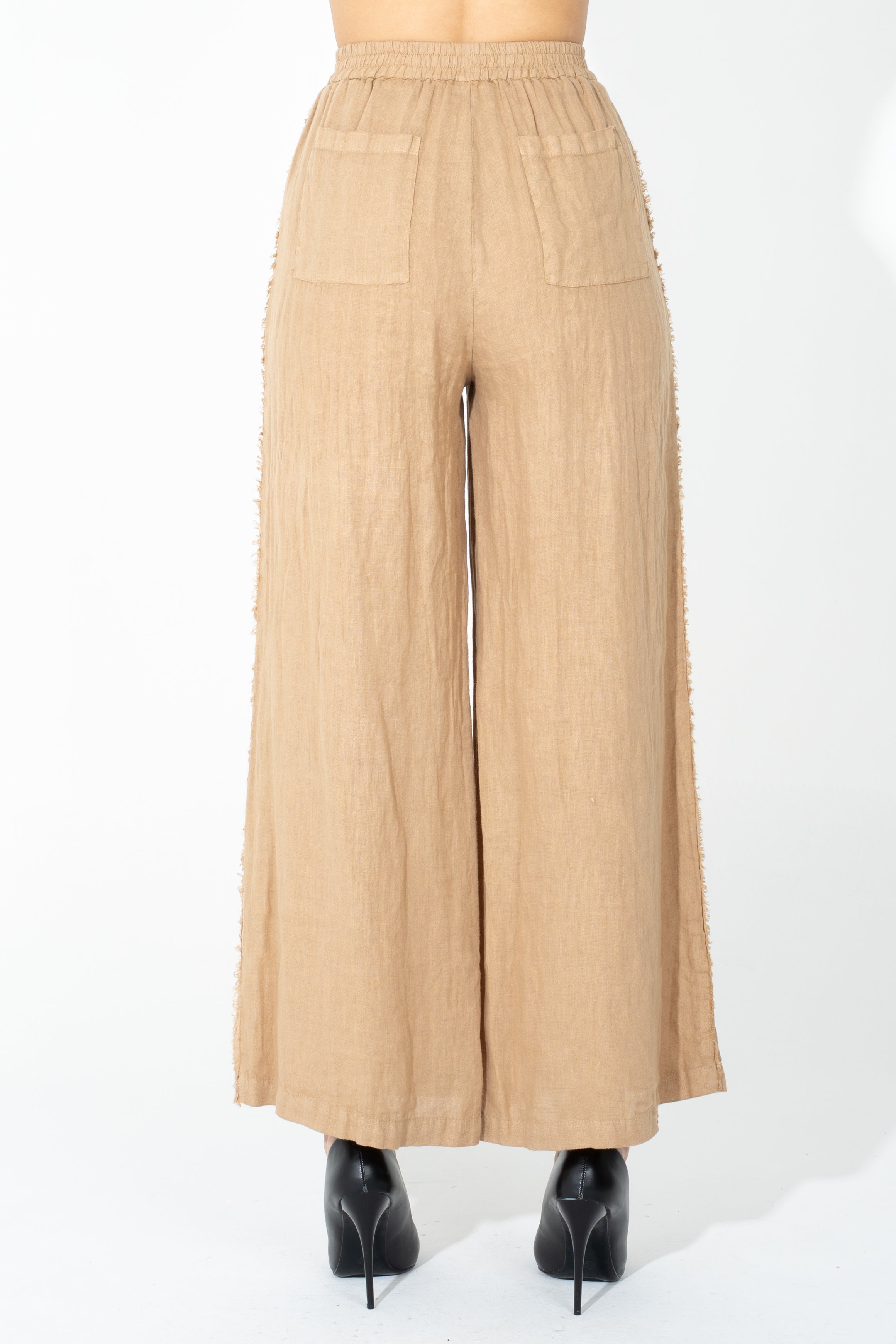 Pantalone gaucho a corpetto stretto