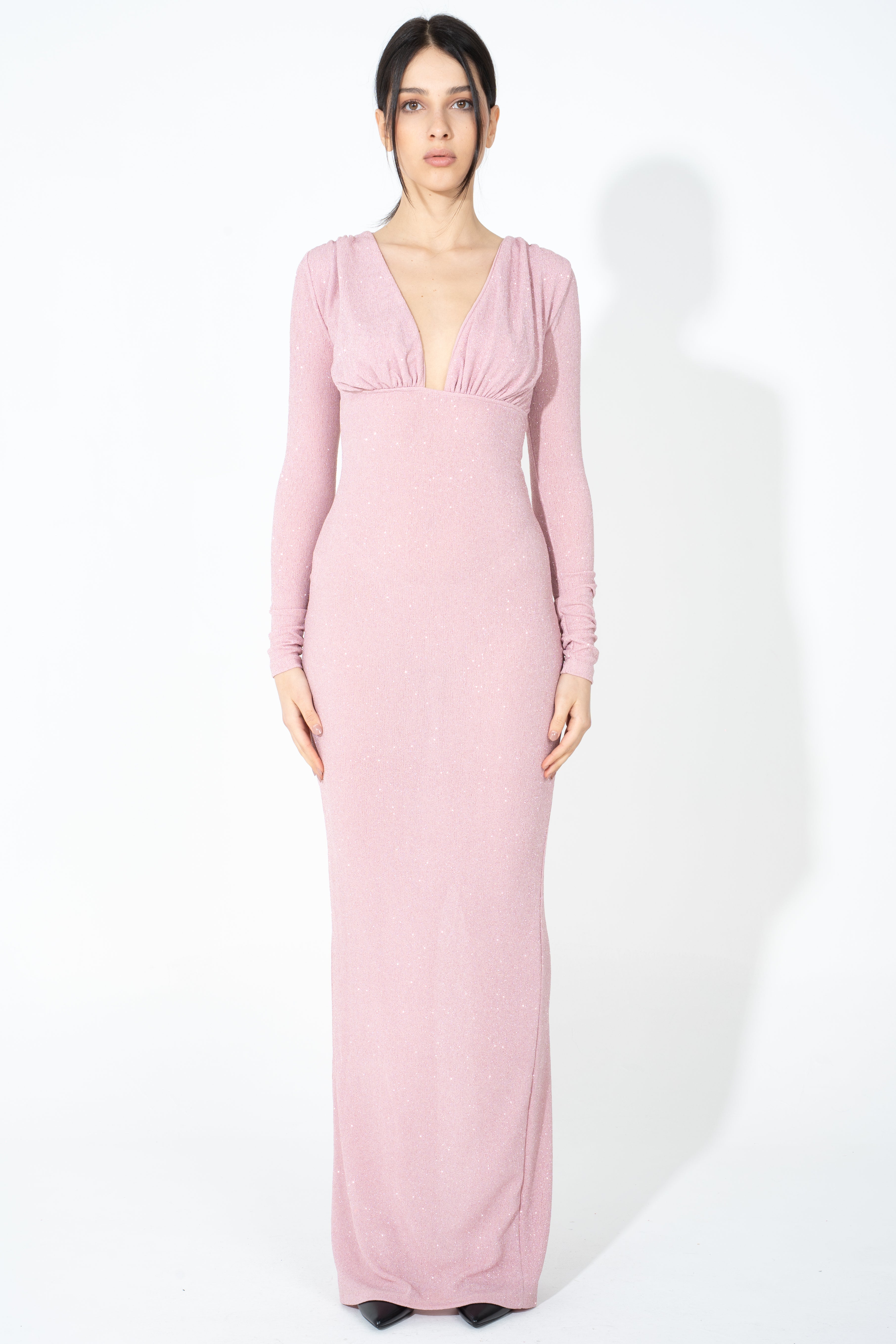 Abito lungo con spacco posteriore