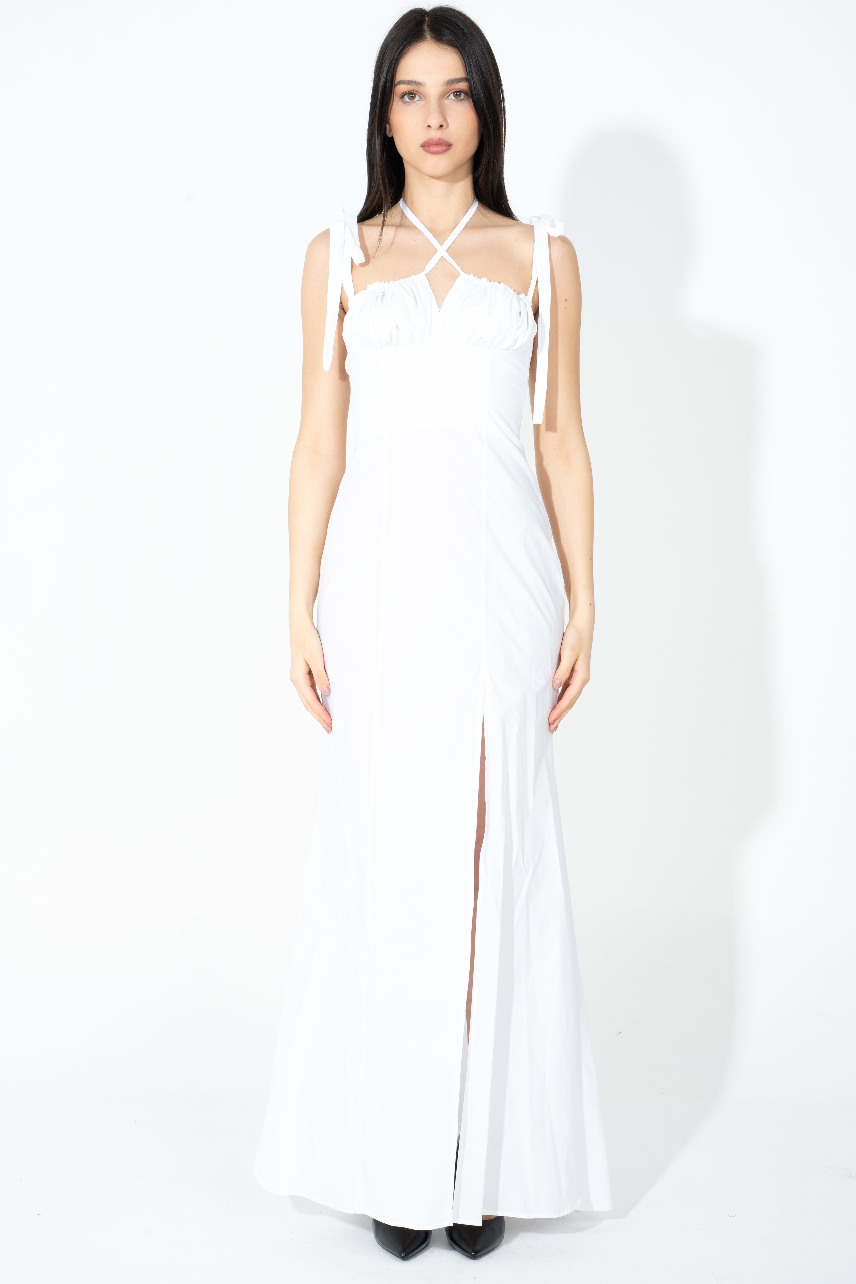 Abito lungo con spacco laterale