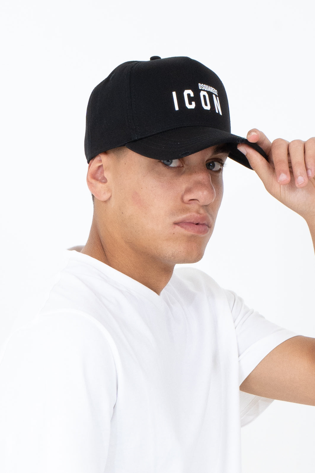 Cappello con visiera