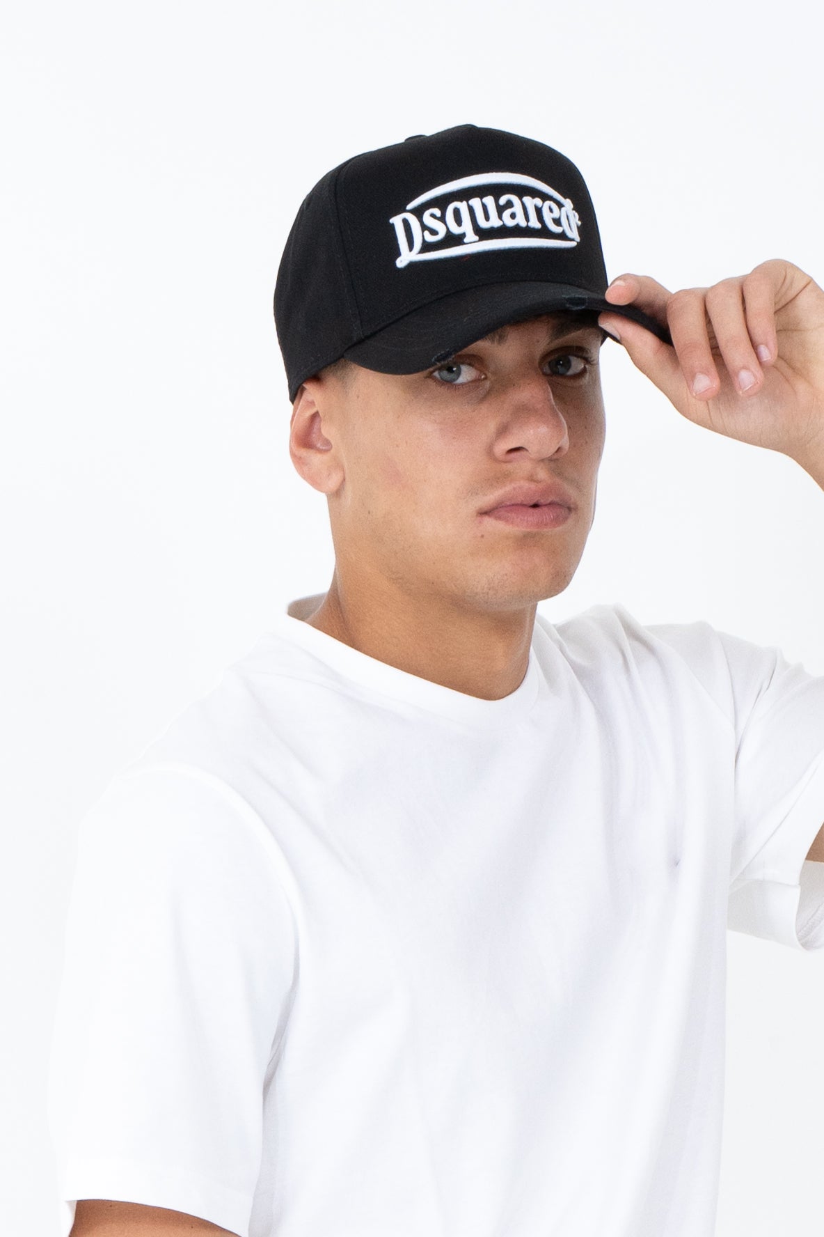 Cappello con visiera