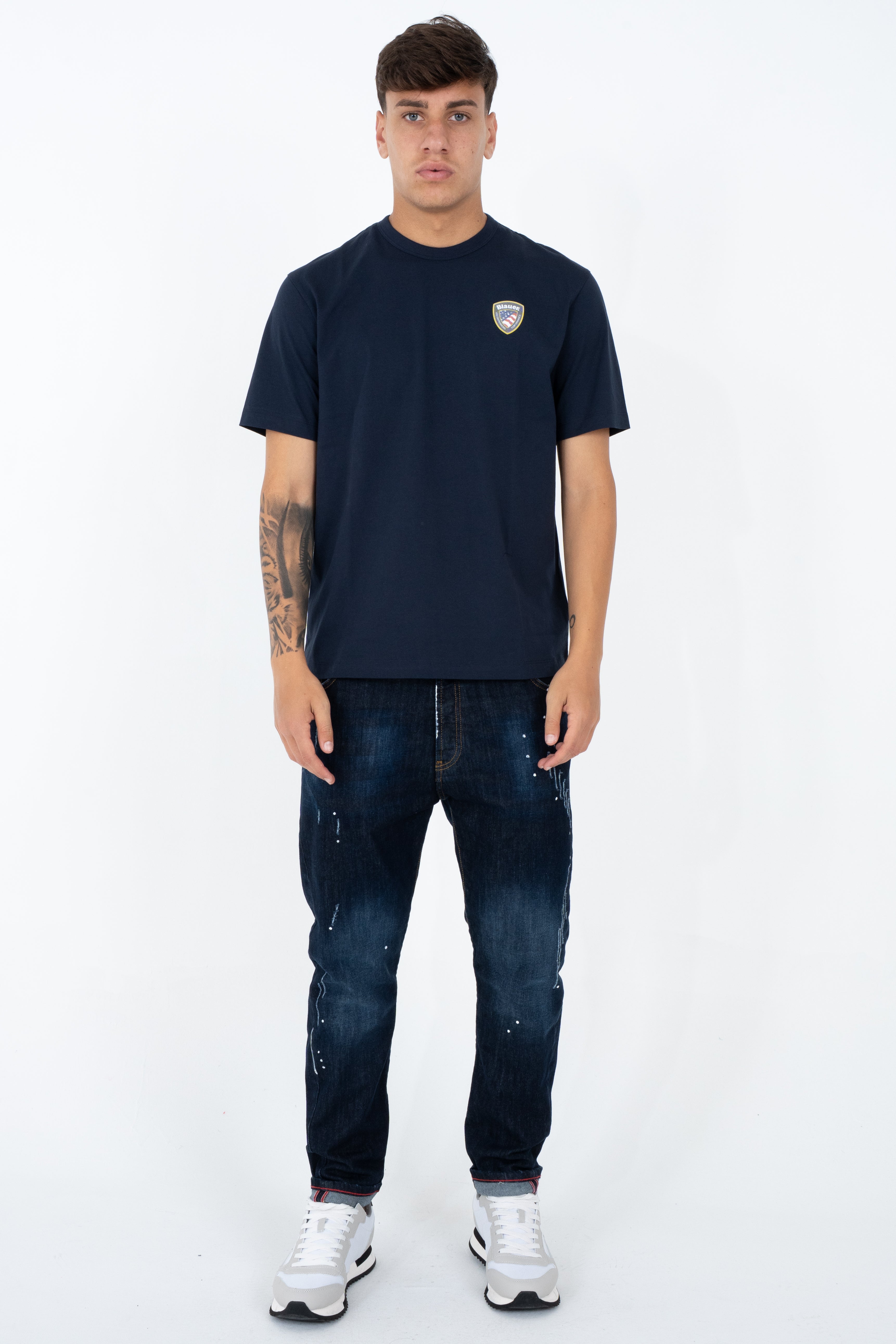 T-Shirt basic con logo