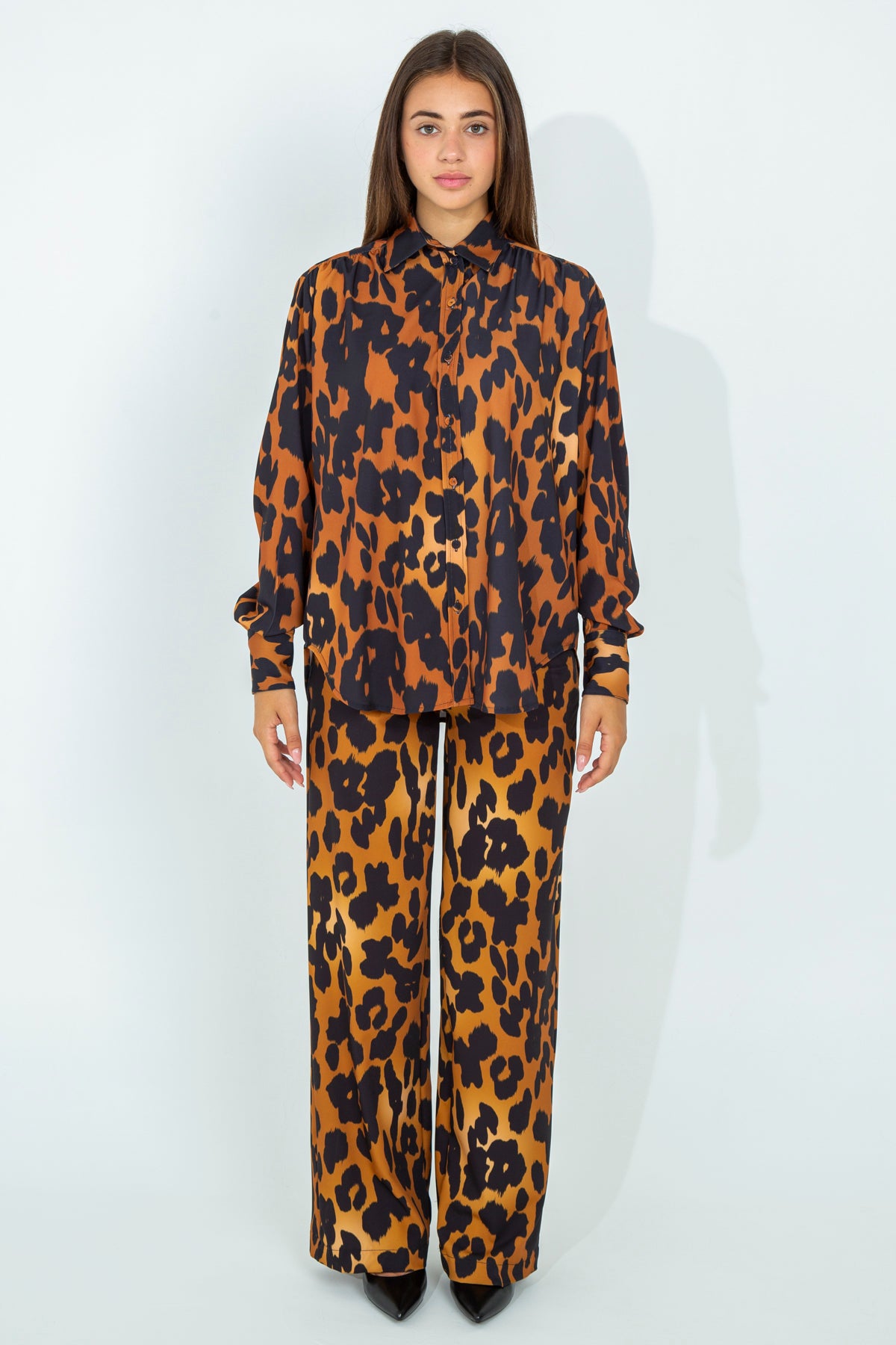 Oversized animalier shirt