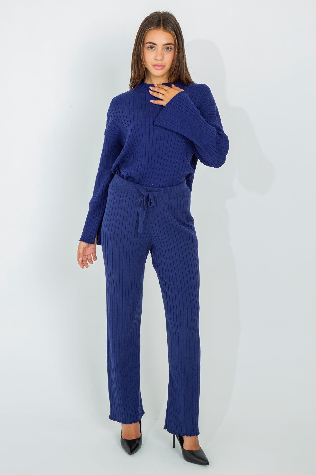 Ribbed wool trousers