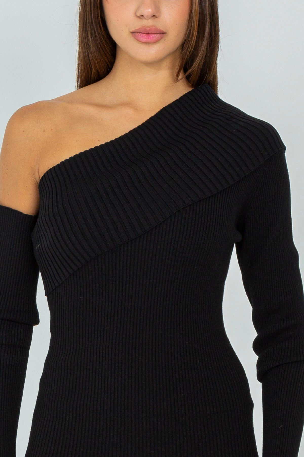 One shoulder knitted dress