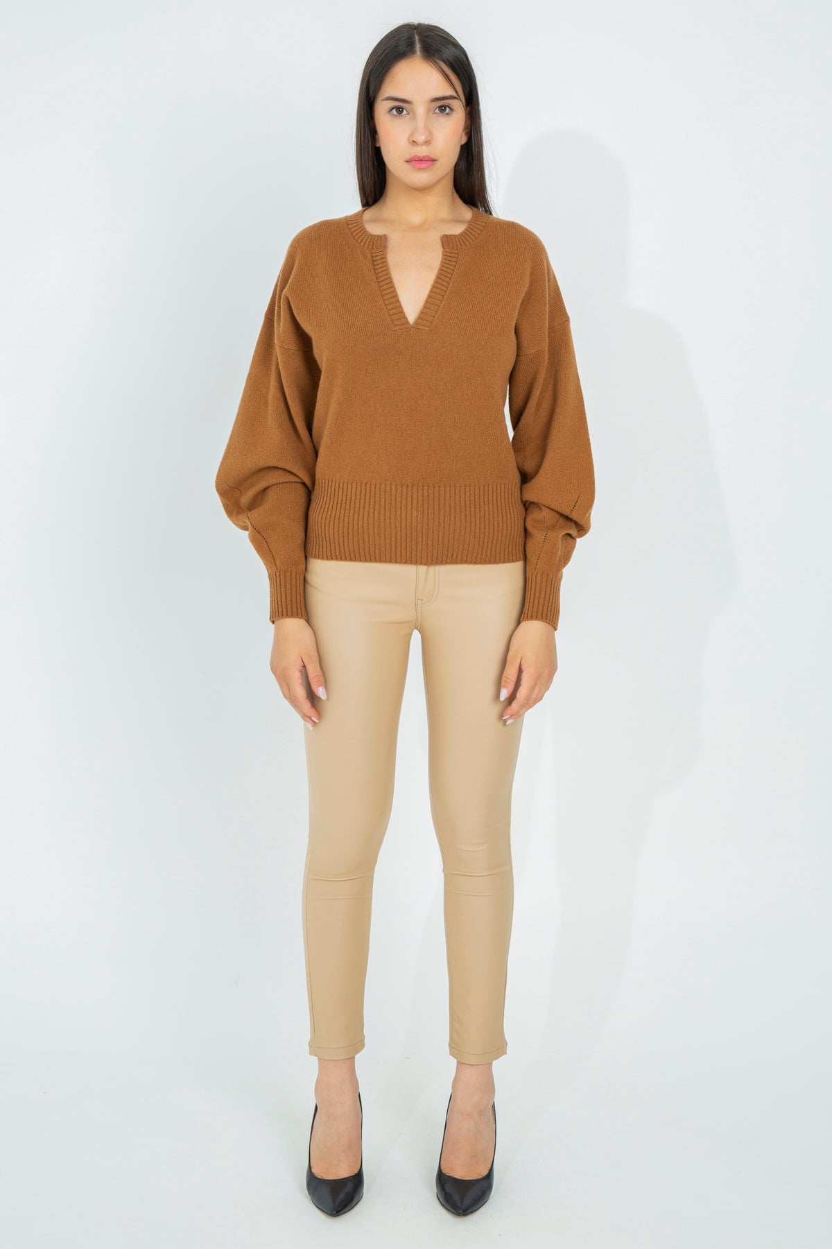 Wool sweater with profiled V-neck