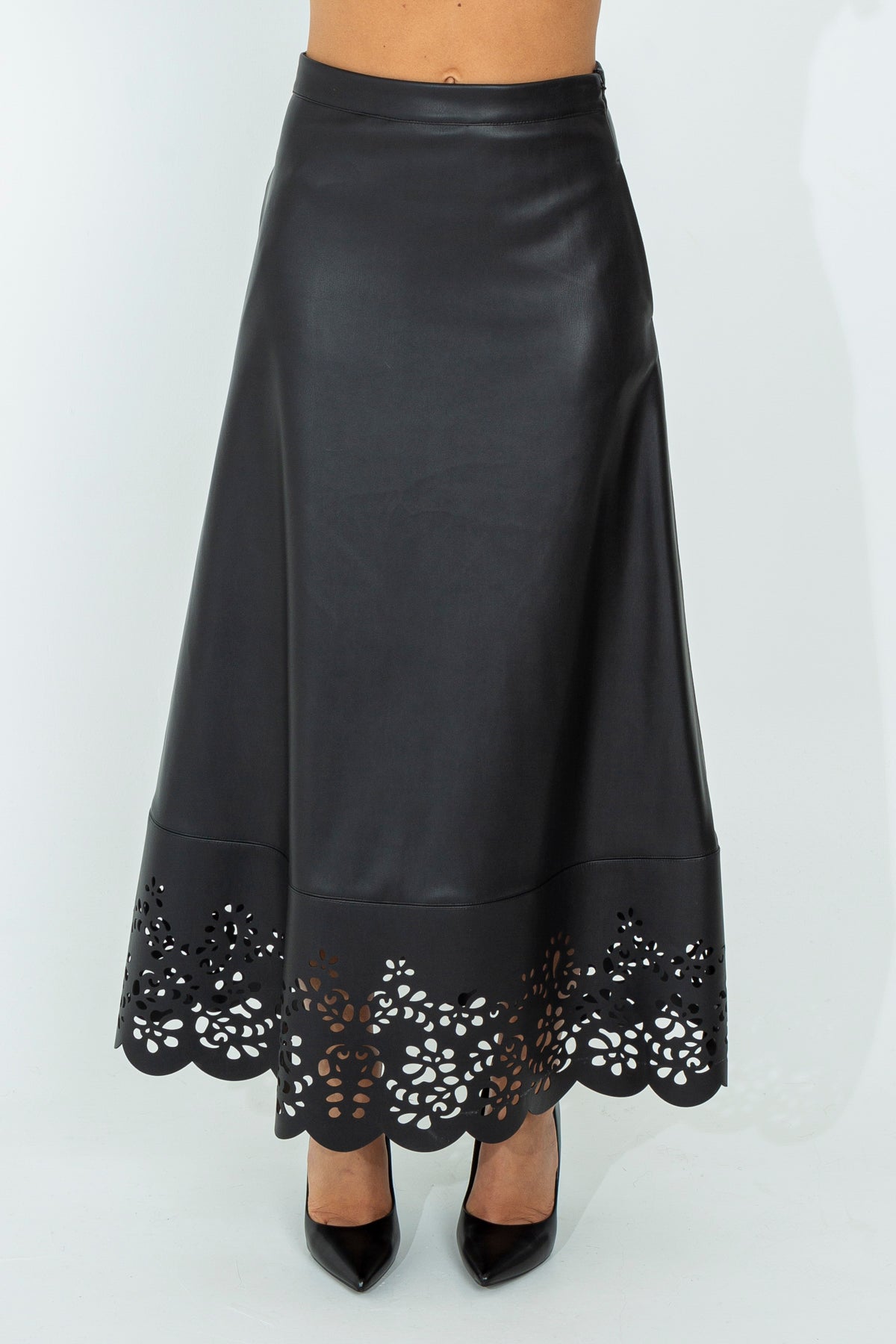 Maxi skirt in eco leather