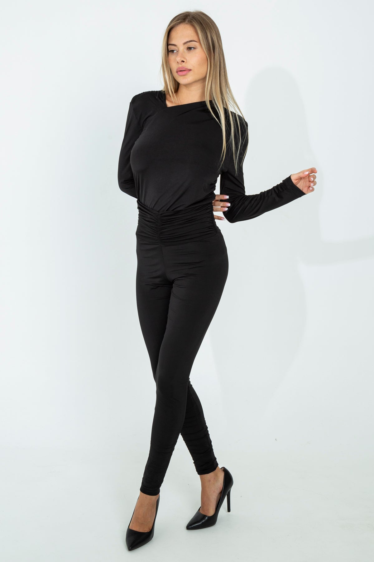 Leggings with gathered waist