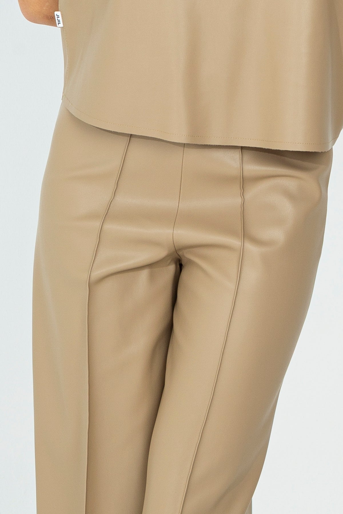 Palazzo trousers in eco leather