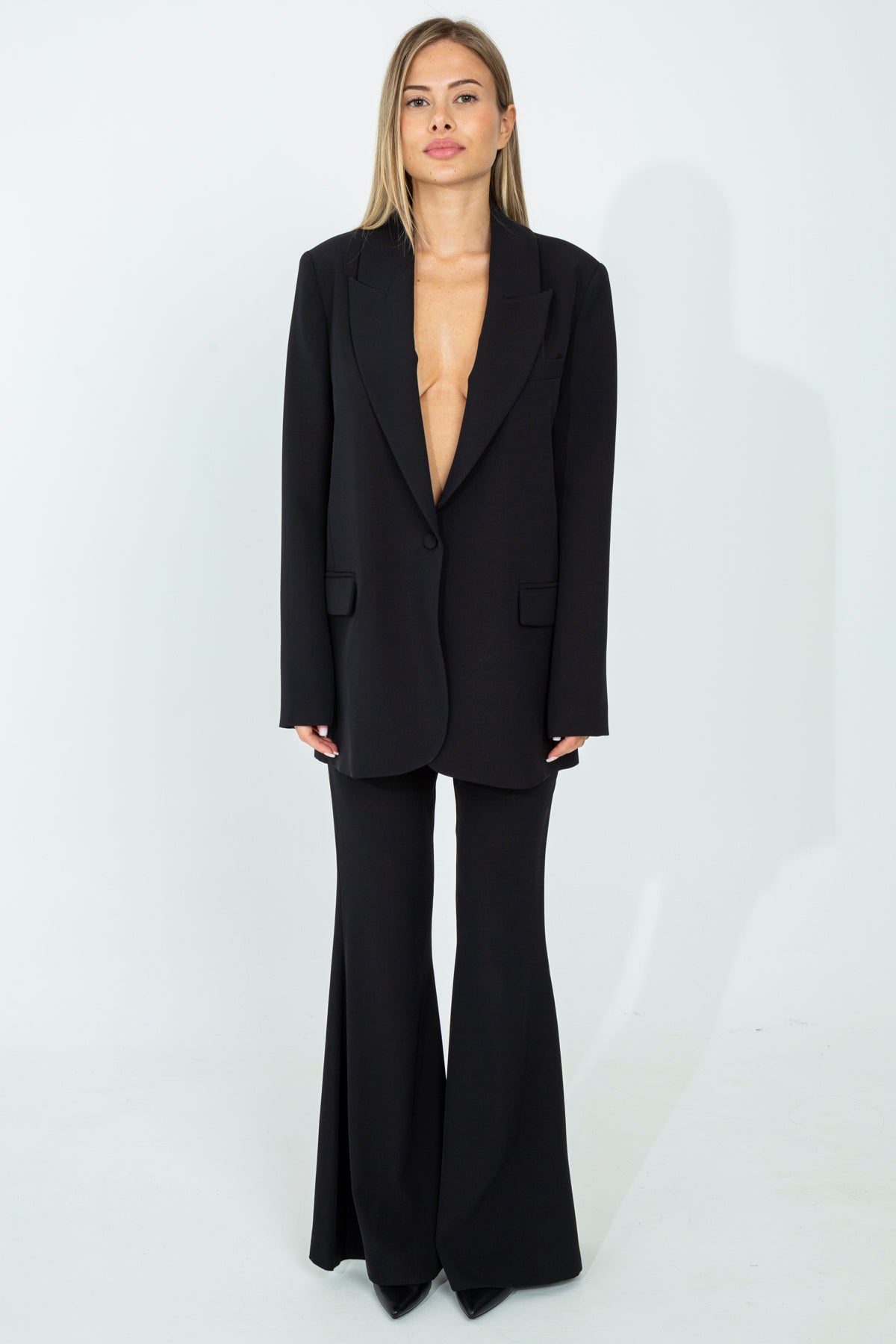 Complete suit with flared trousers