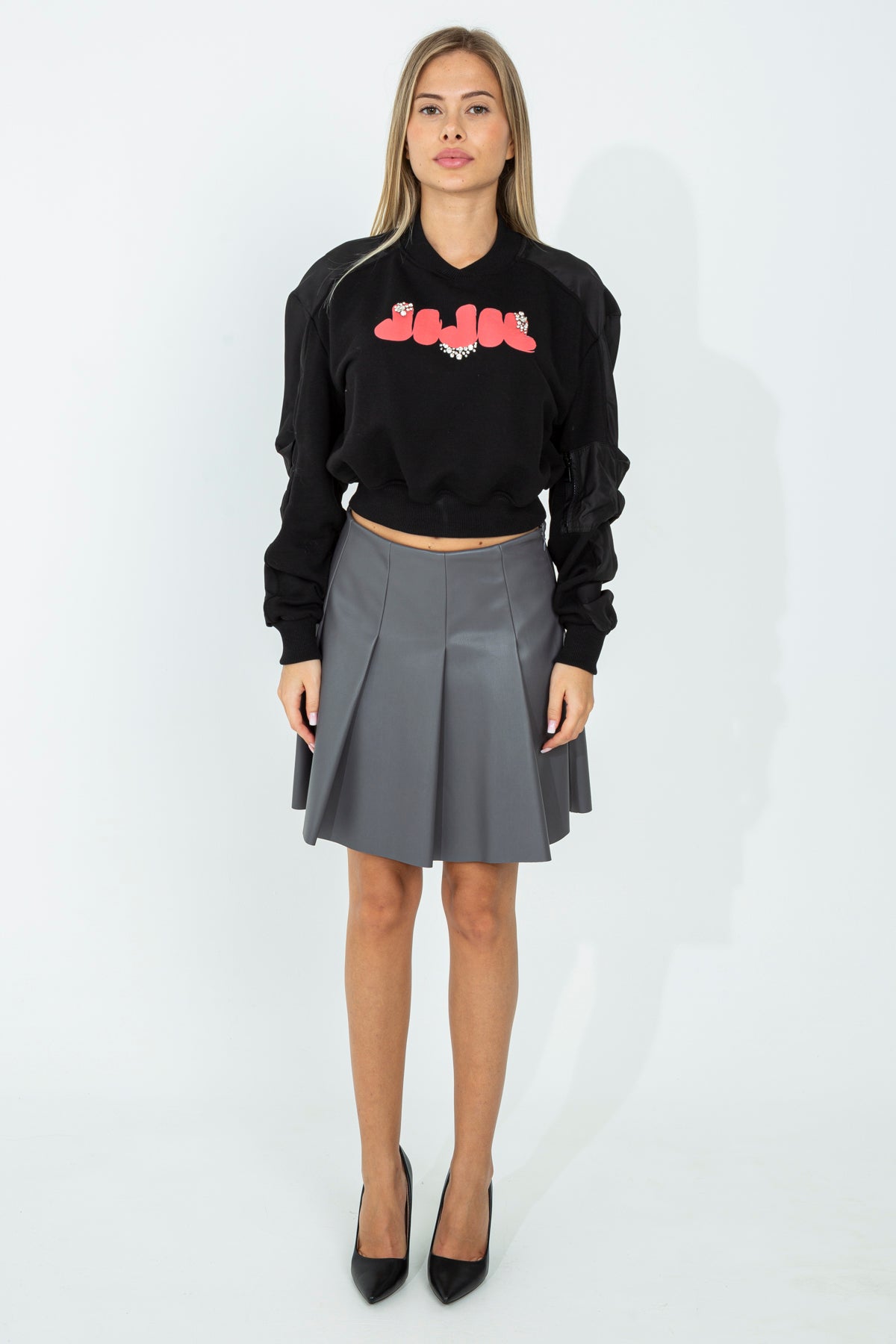 Crop sweatshirt with sleeve detail