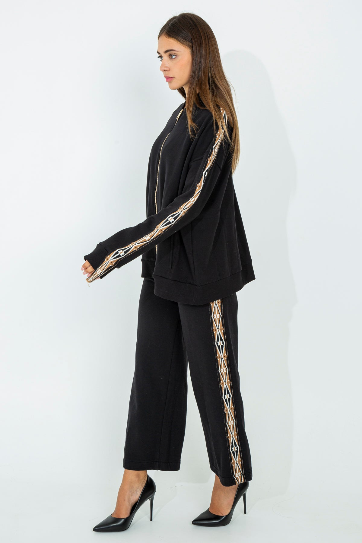 Palazzo tracksuit trousers with Aztec profile