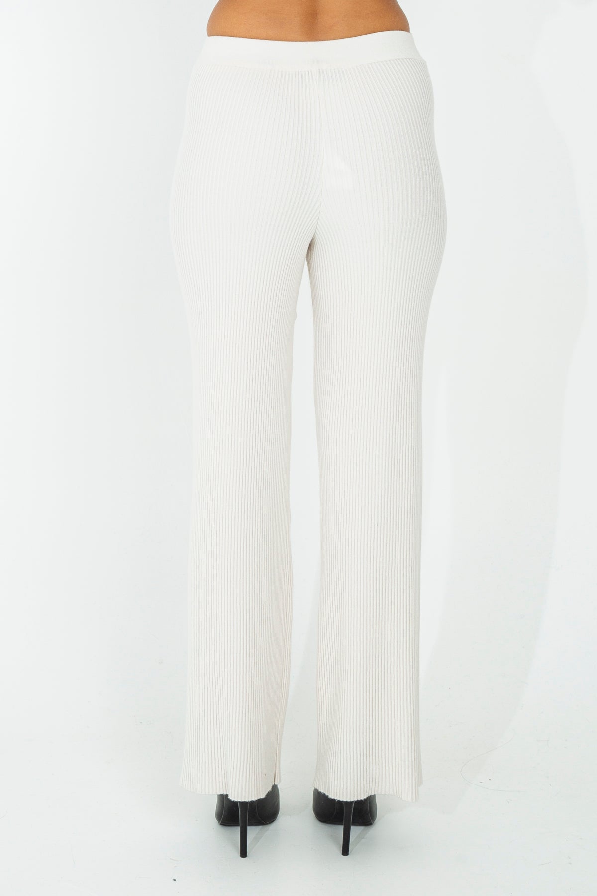 Ribbed knit trousers