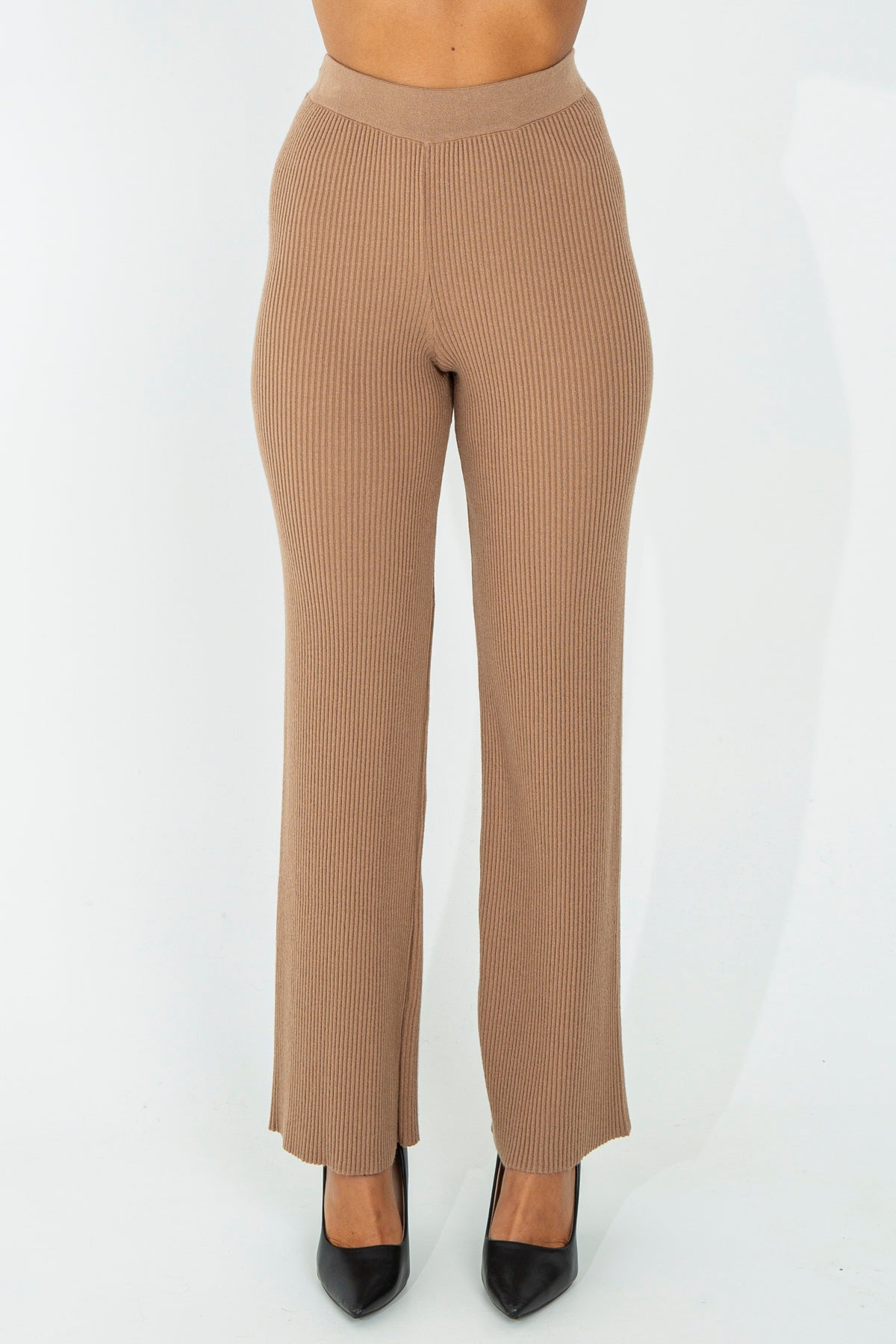 Ribbed knit trousers