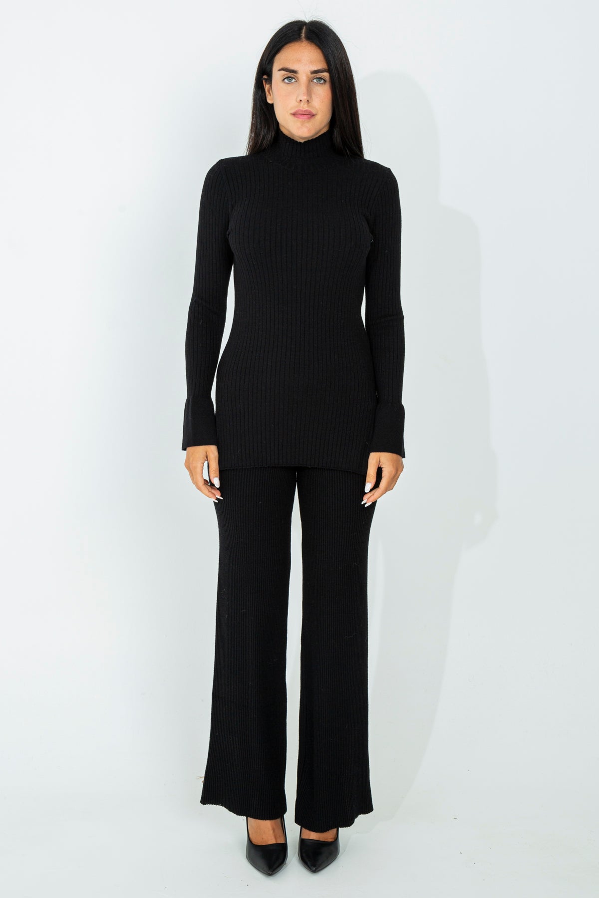 Ribbed knit trousers