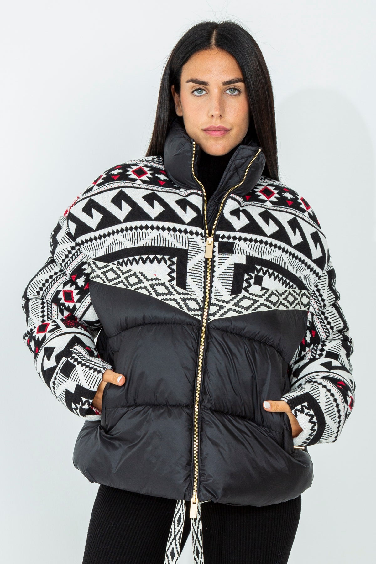 Short down jacket with ethnic pattern