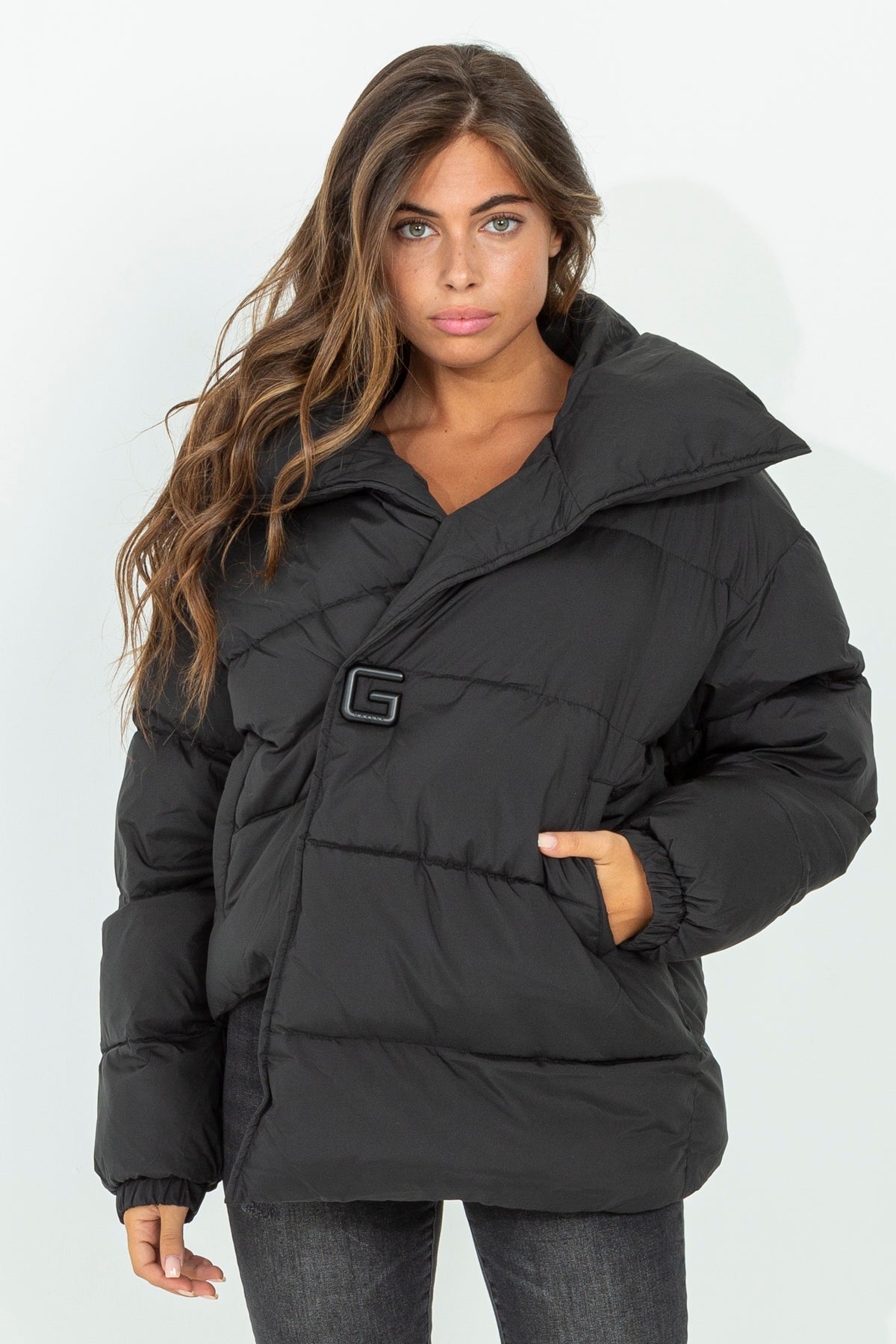 Asymmetrical down jacket