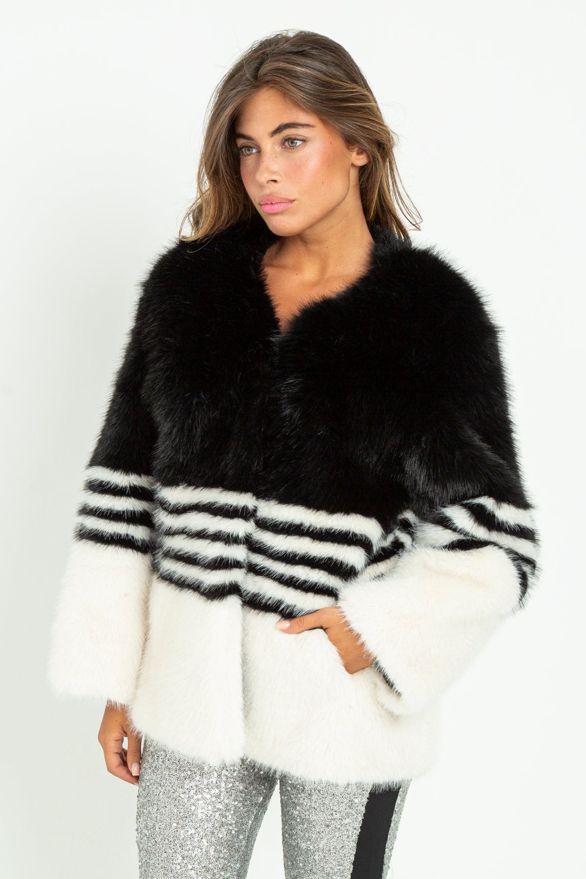 Pelliccia eco-fur color block