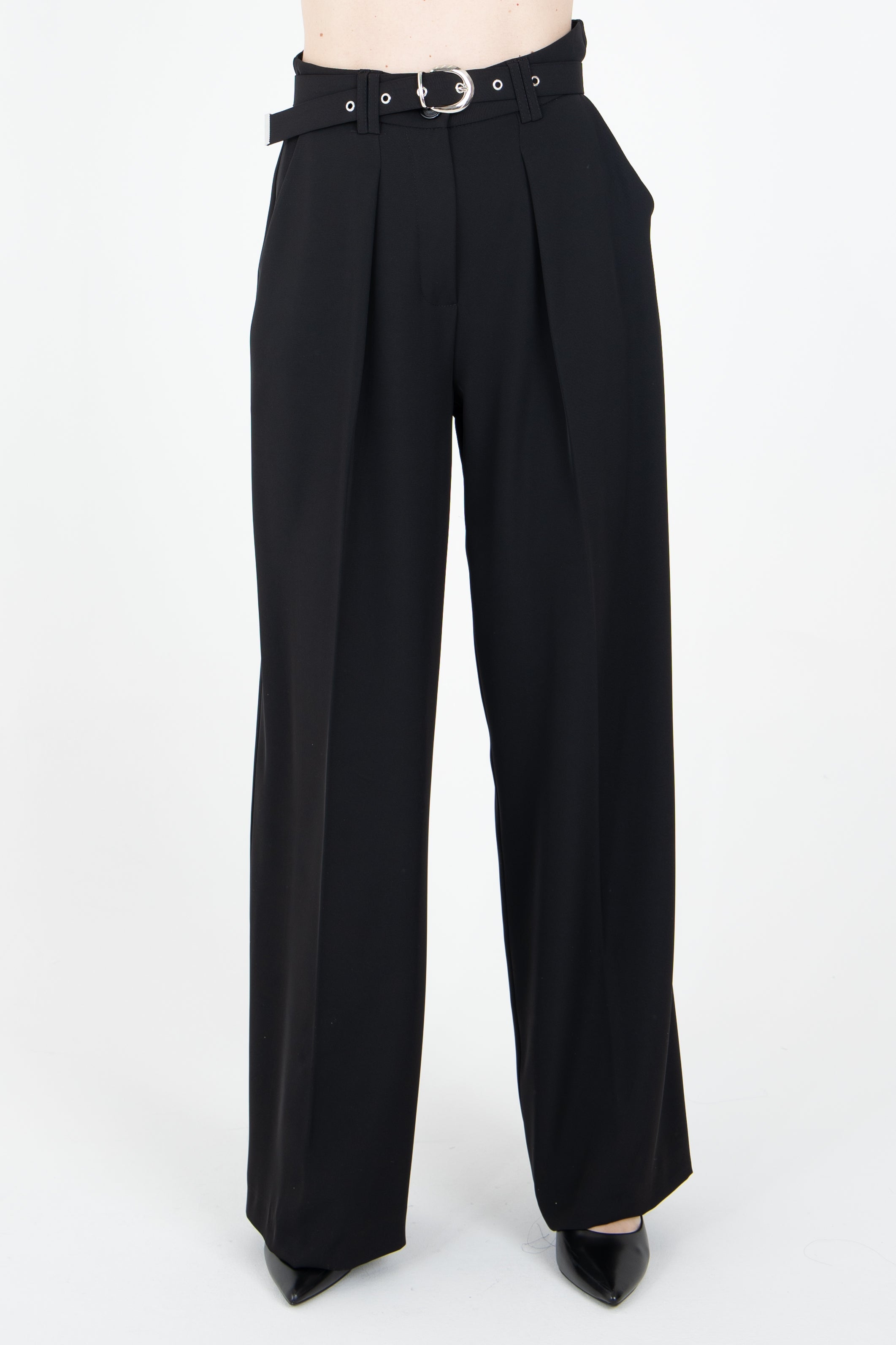 Pantalone a gamba ampia