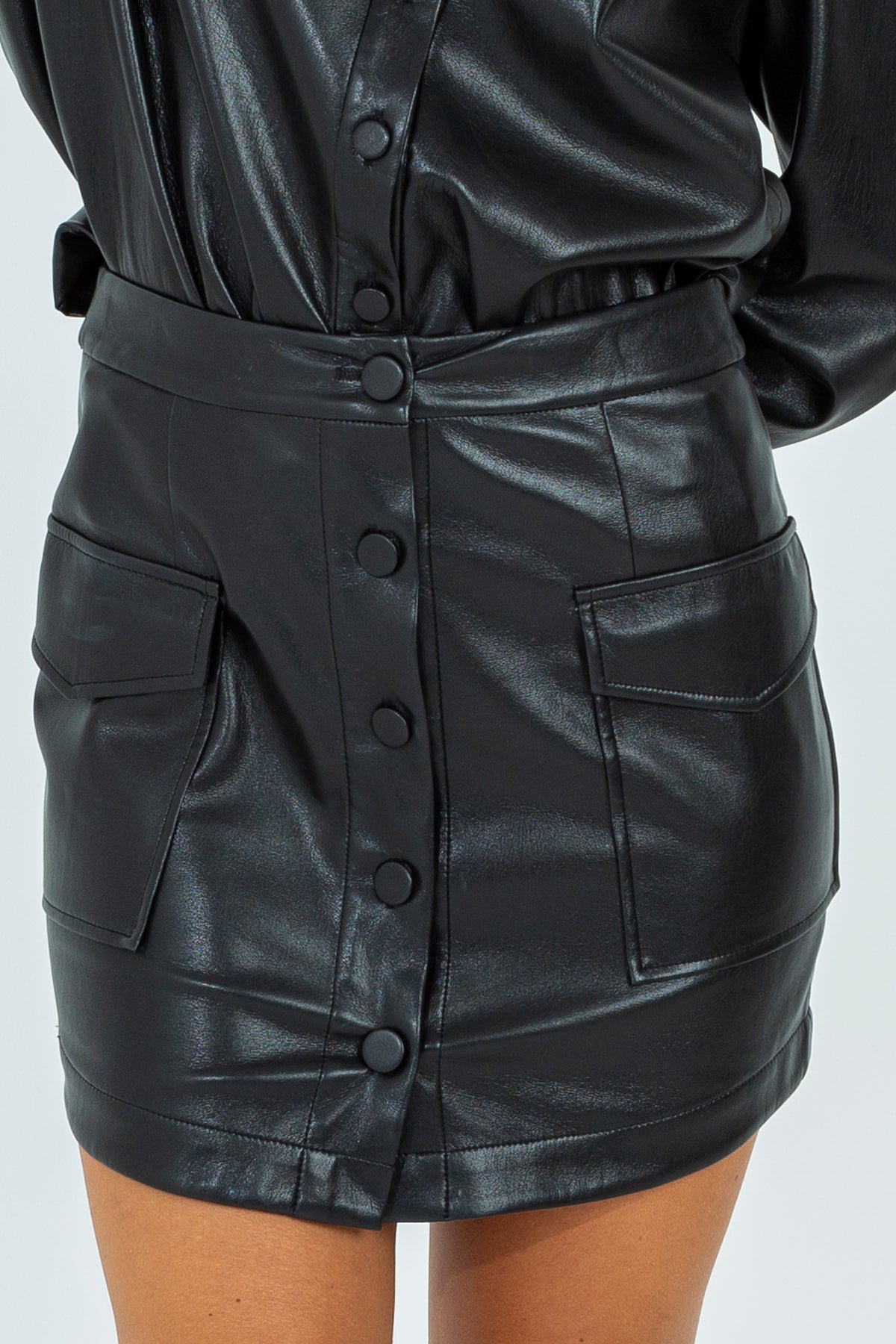 Faux leather mini skirt