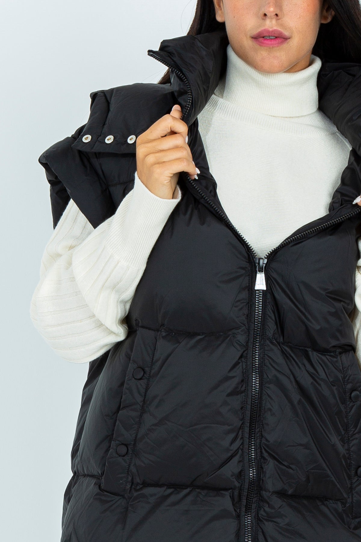 Large sleeveless down jacket