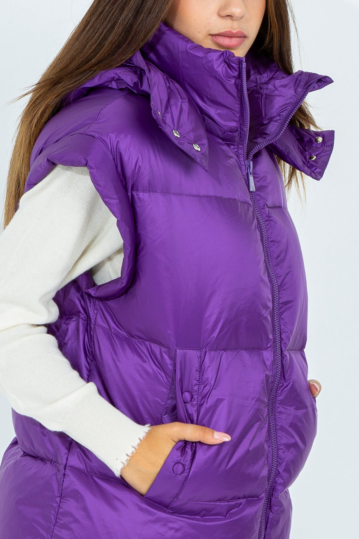 Large sleeveless down jacket