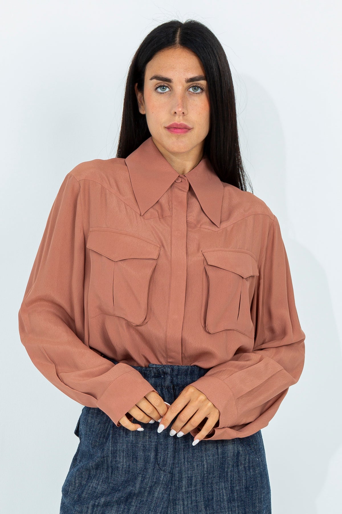 Silk blend shirt with pockets