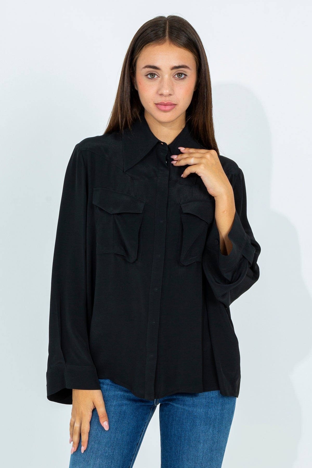 Silk blend shirt with pockets