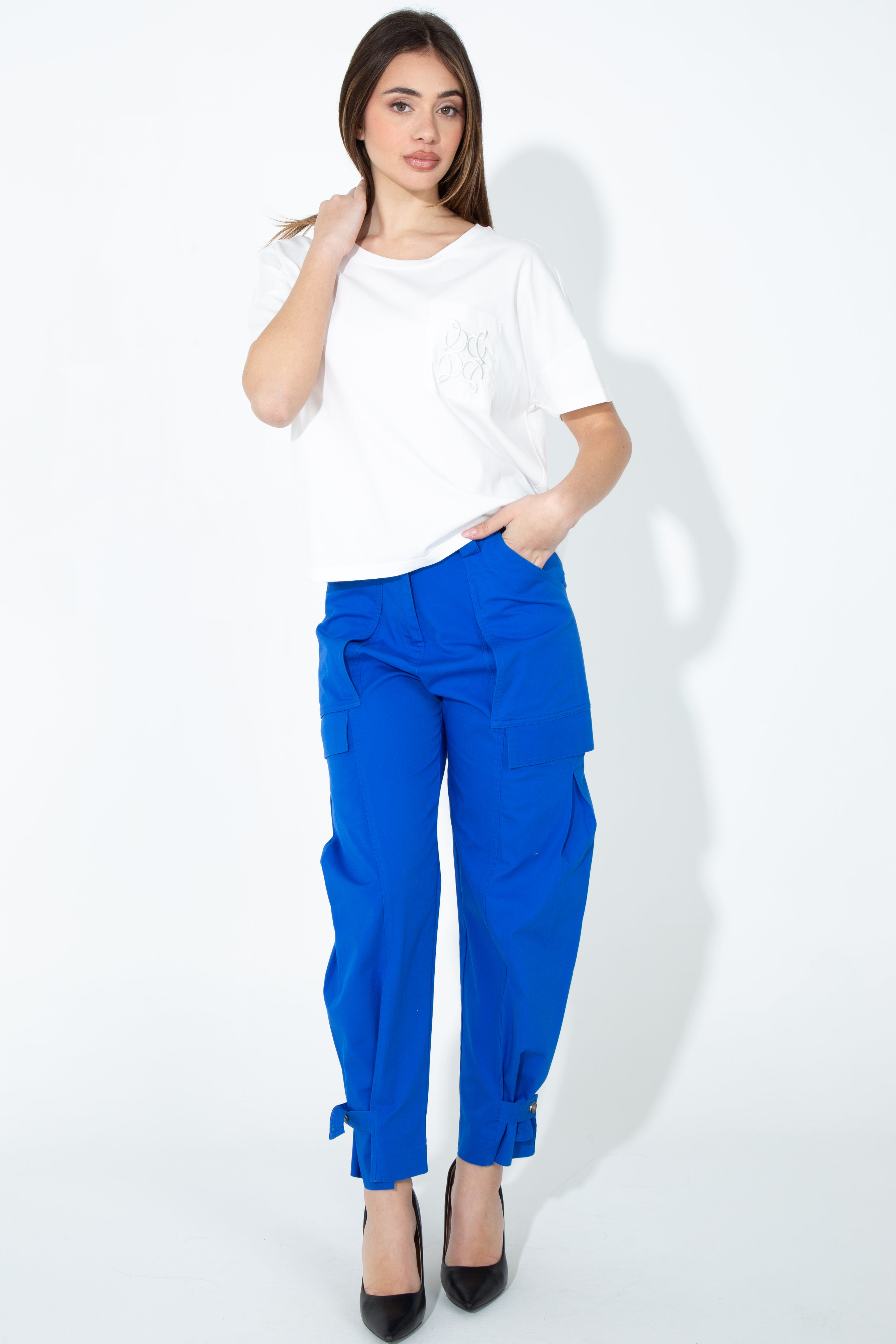 Pantalone con tasconi